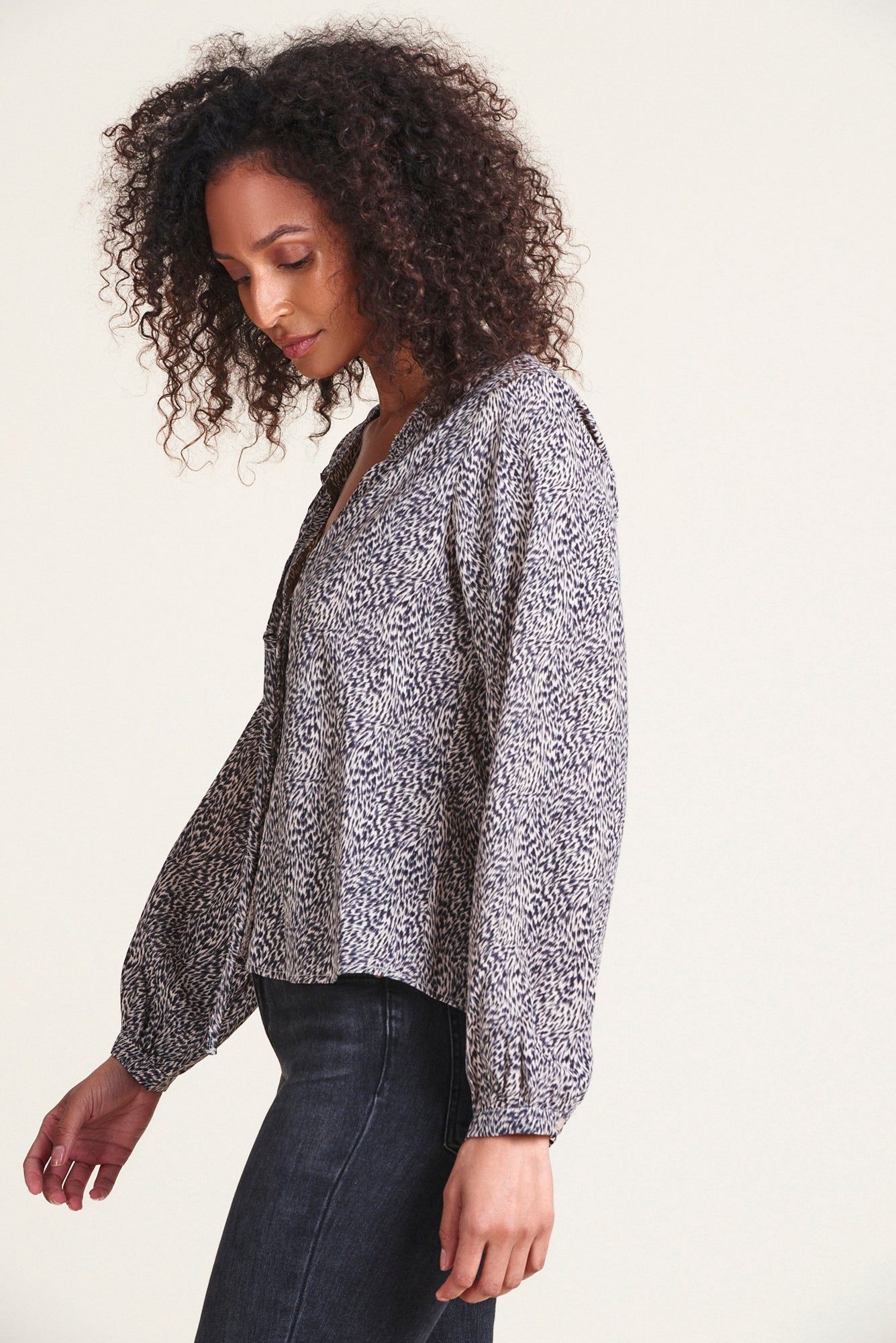 The Jessie Shirt sold by The Shirt by Rochelle Behrens product image thumbnail 4