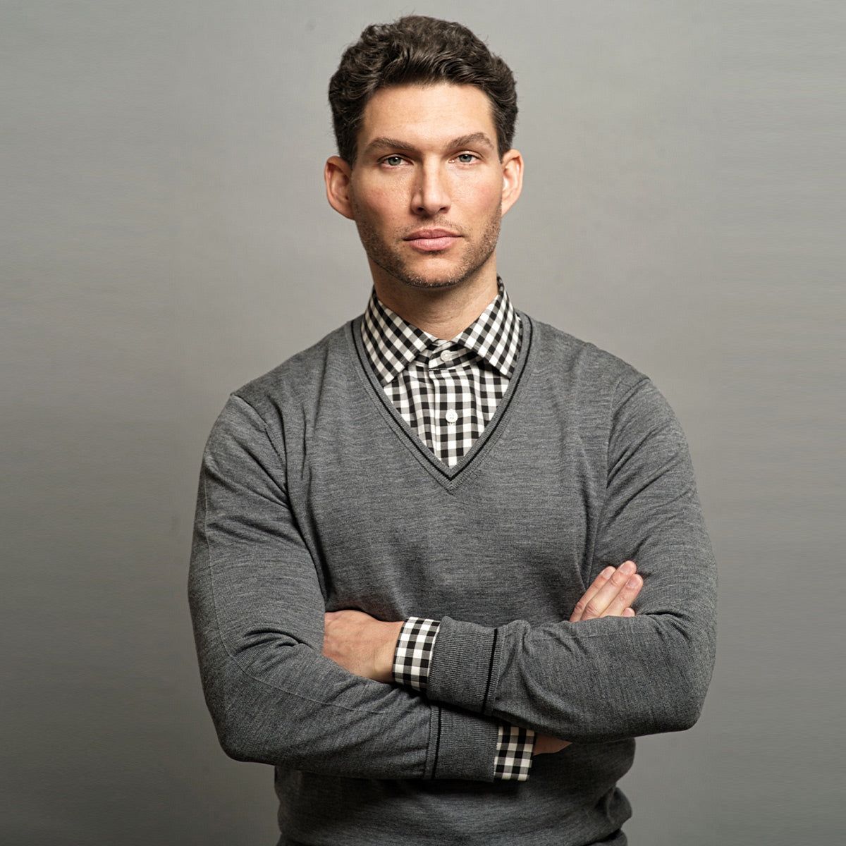 Perfect Tipped Merino Wool V-Neck Heather Grey Sweater sold by The Tie Bar product image thumbnail 2