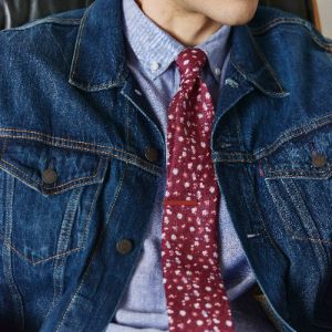 Ditzy Daisies Burgundy Tie sold by The Tie Bar