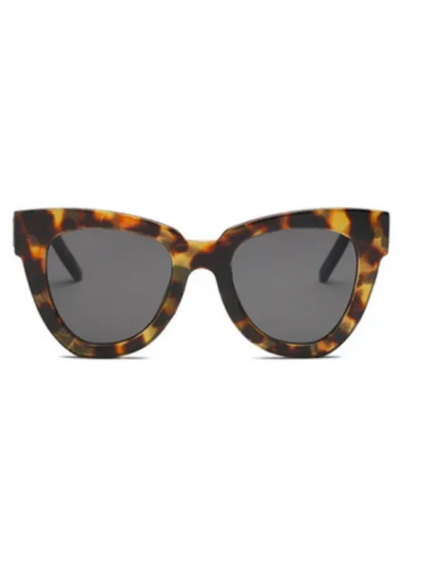 Shady Lady Sunglasses - Hayley sold by therapy