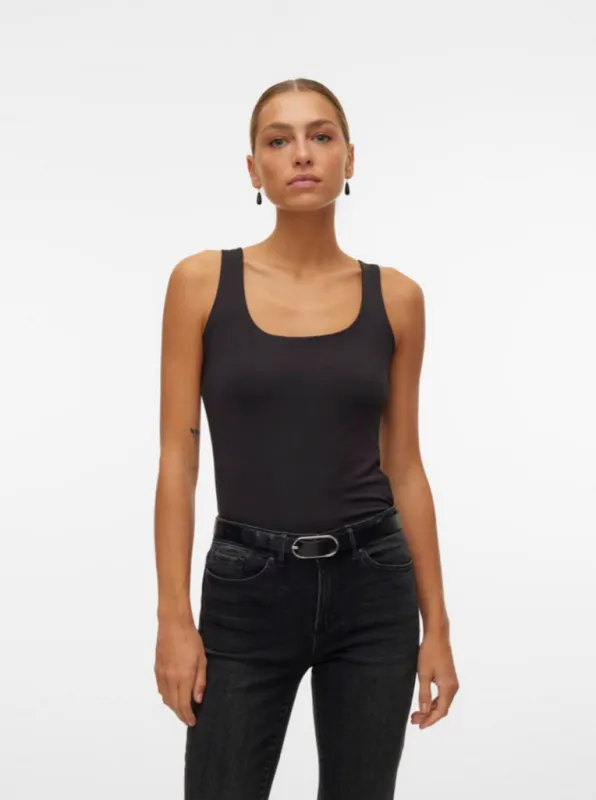 Reversible Square Neck Tank by Vero Moda sold by therapy
