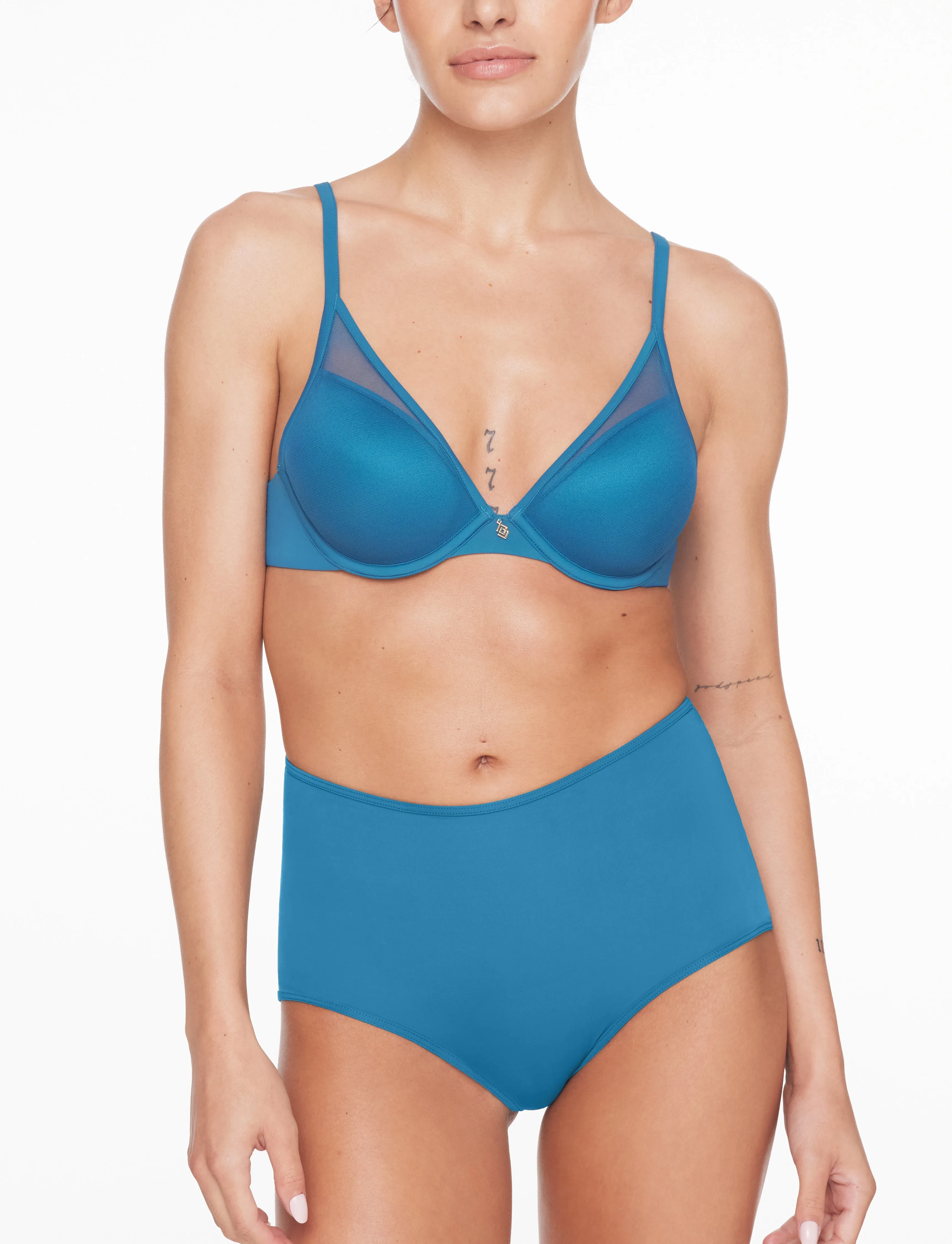 24/7® Classic Uplift Plunge Bra sold by ThirdLove product image thumbnail 2