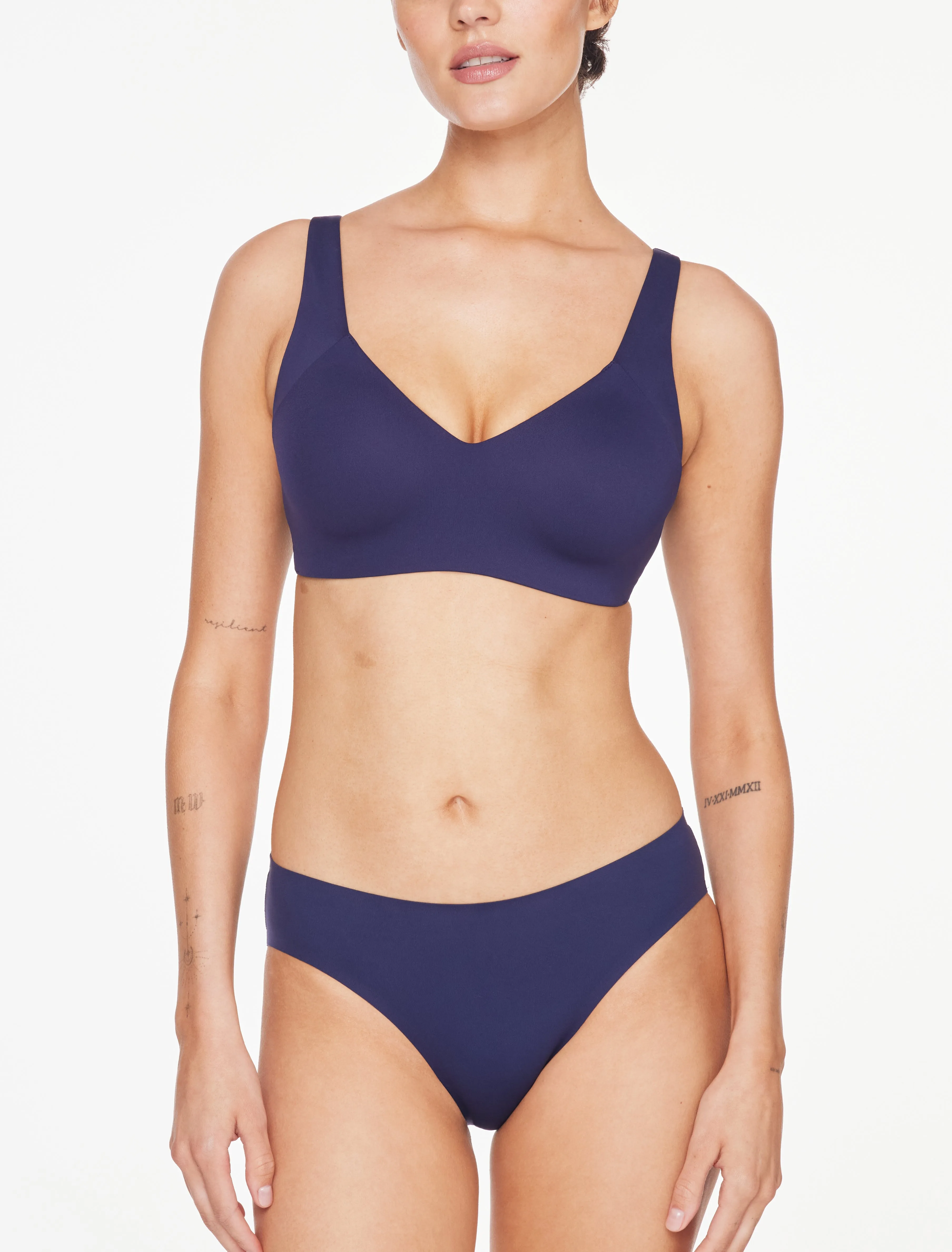 ComfortStretch Smoothing Wireless Bra sold by ThirdLove product image thumbnail 2