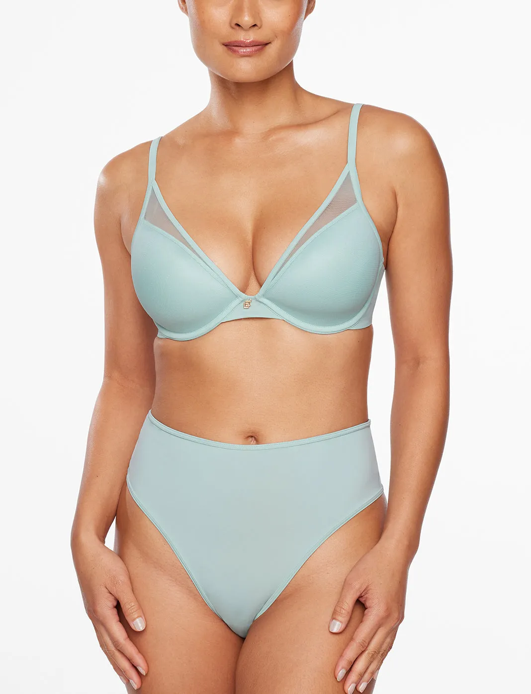 24/7® Classic Uplift Plunge Bra sold by ThirdLove product image thumbnail 2