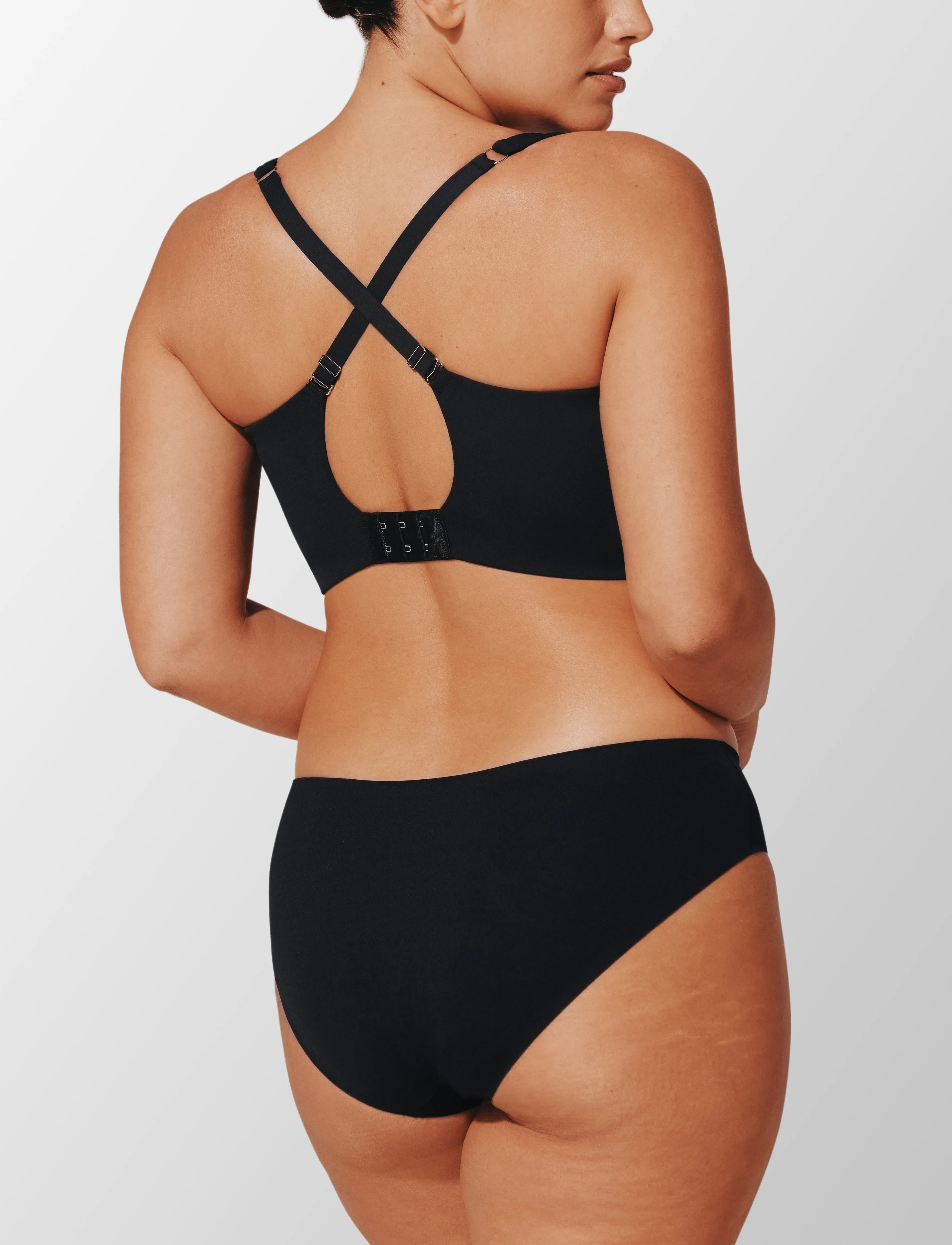 ComfortStretch Smoothing Wireless Bra sold by ThirdLove product image thumbnail 4