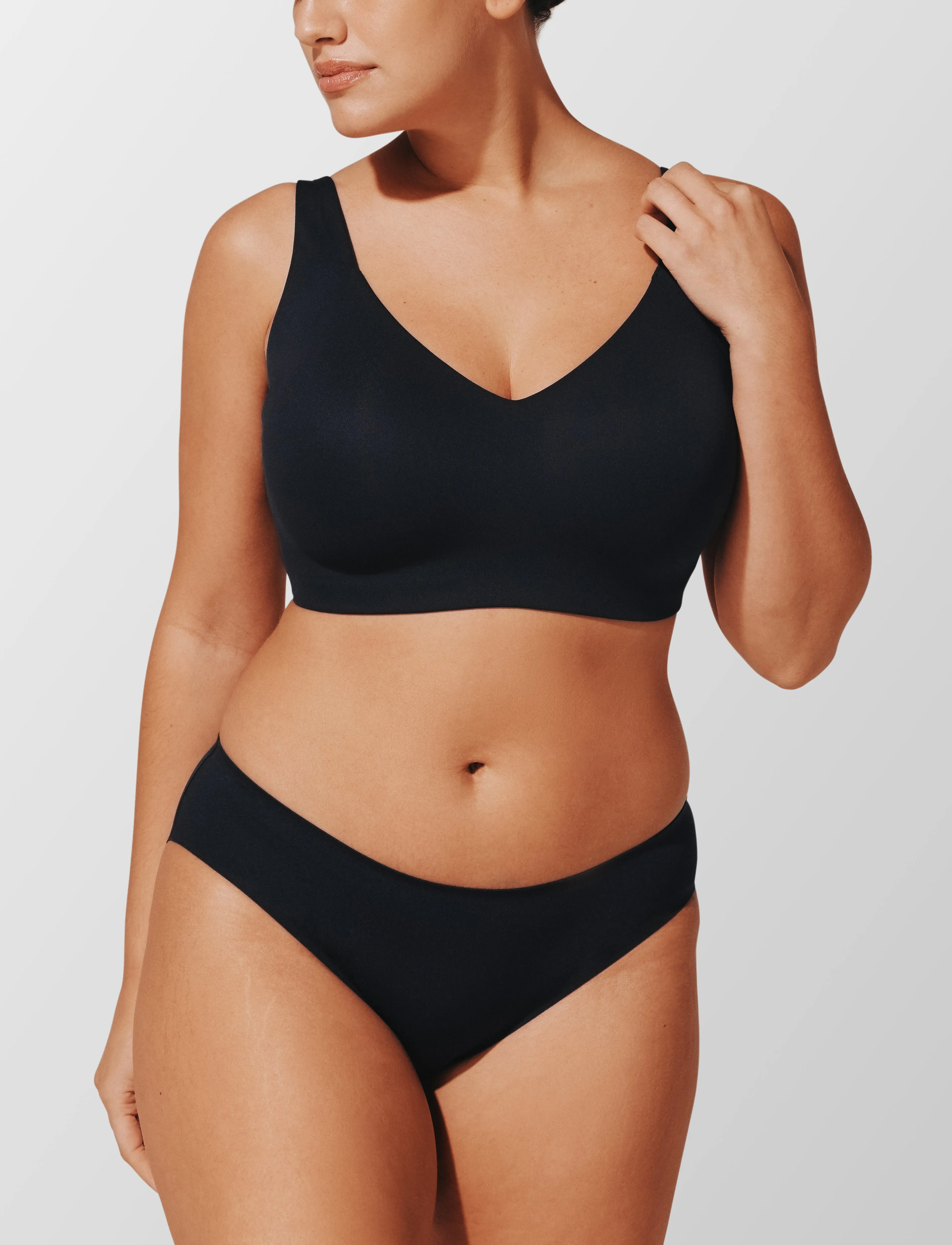 ComfortStretch Smoothing Wireless Bra sold by ThirdLove product image thumbnail 2