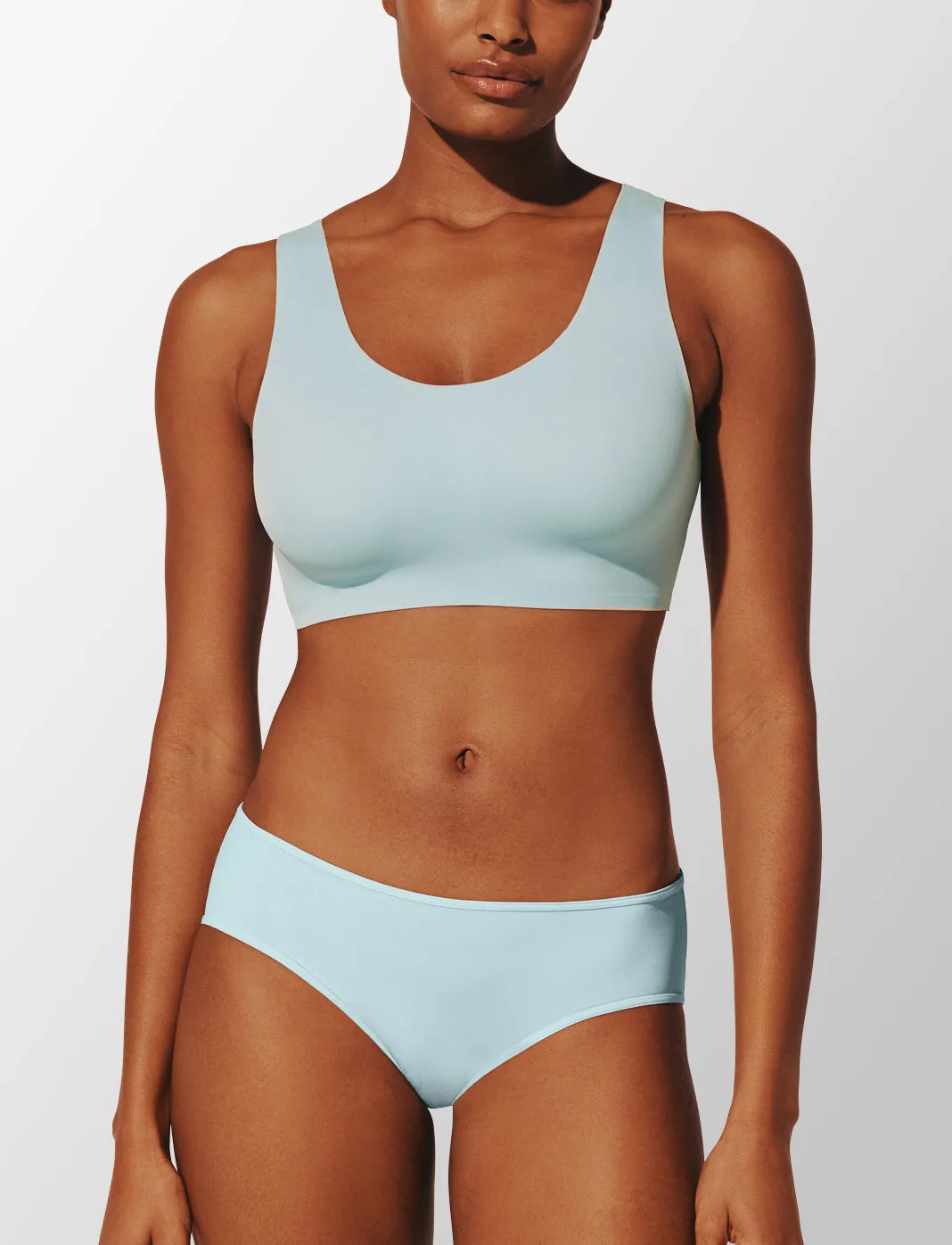 Smoothing Scoop Wireless Bra sold by ThirdLove product image thumbnail 2