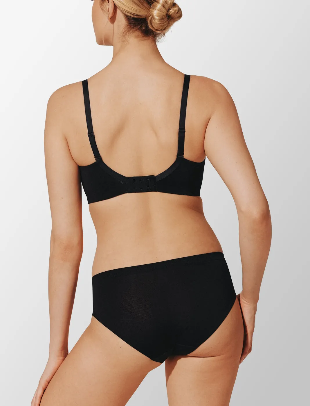 Thermoregulating TempSync™ Wireless Bra sold by ThirdLove product image thumbnail 4