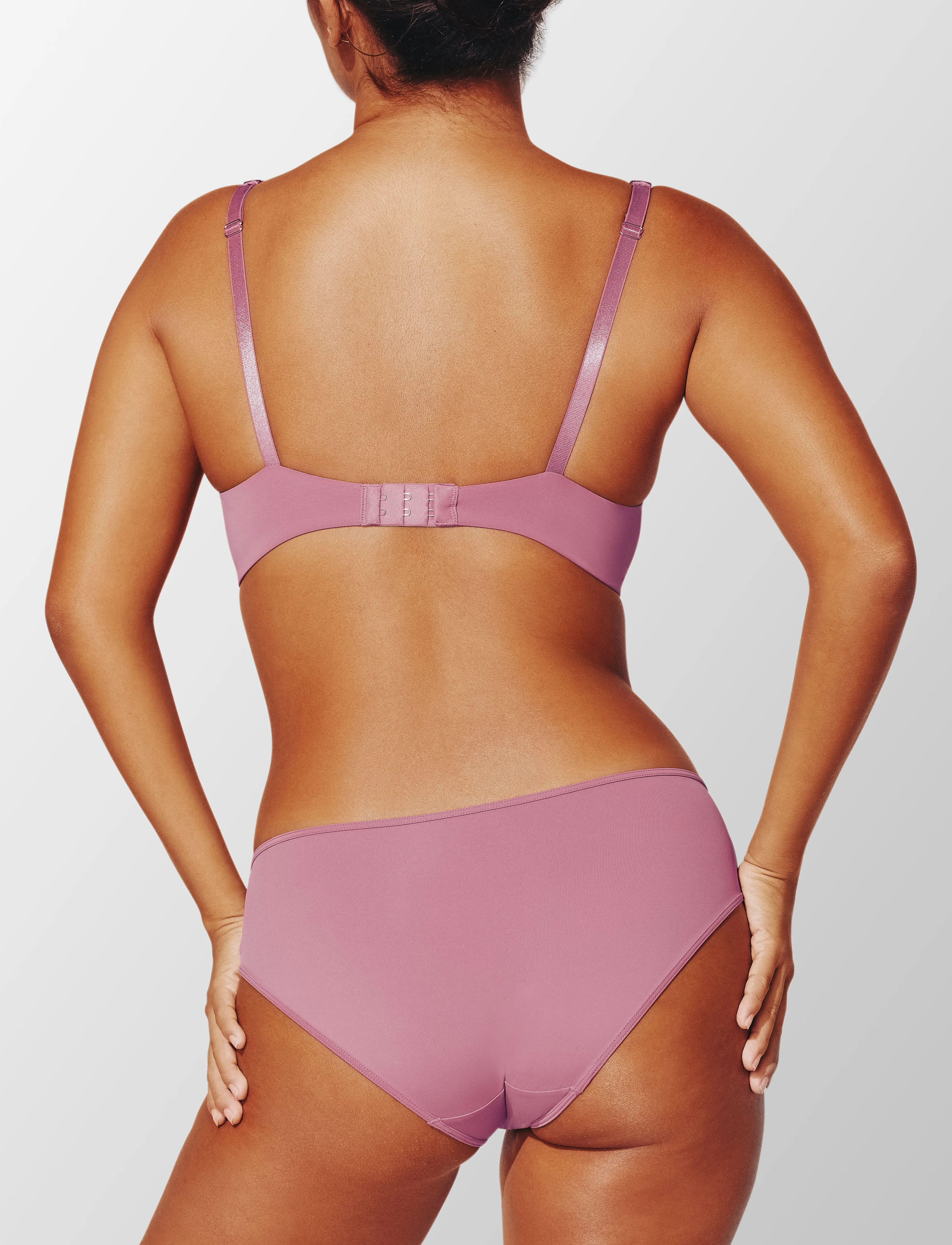 24/7® Classic T-Shirt Bra sold by ThirdLove product image thumbnail 4