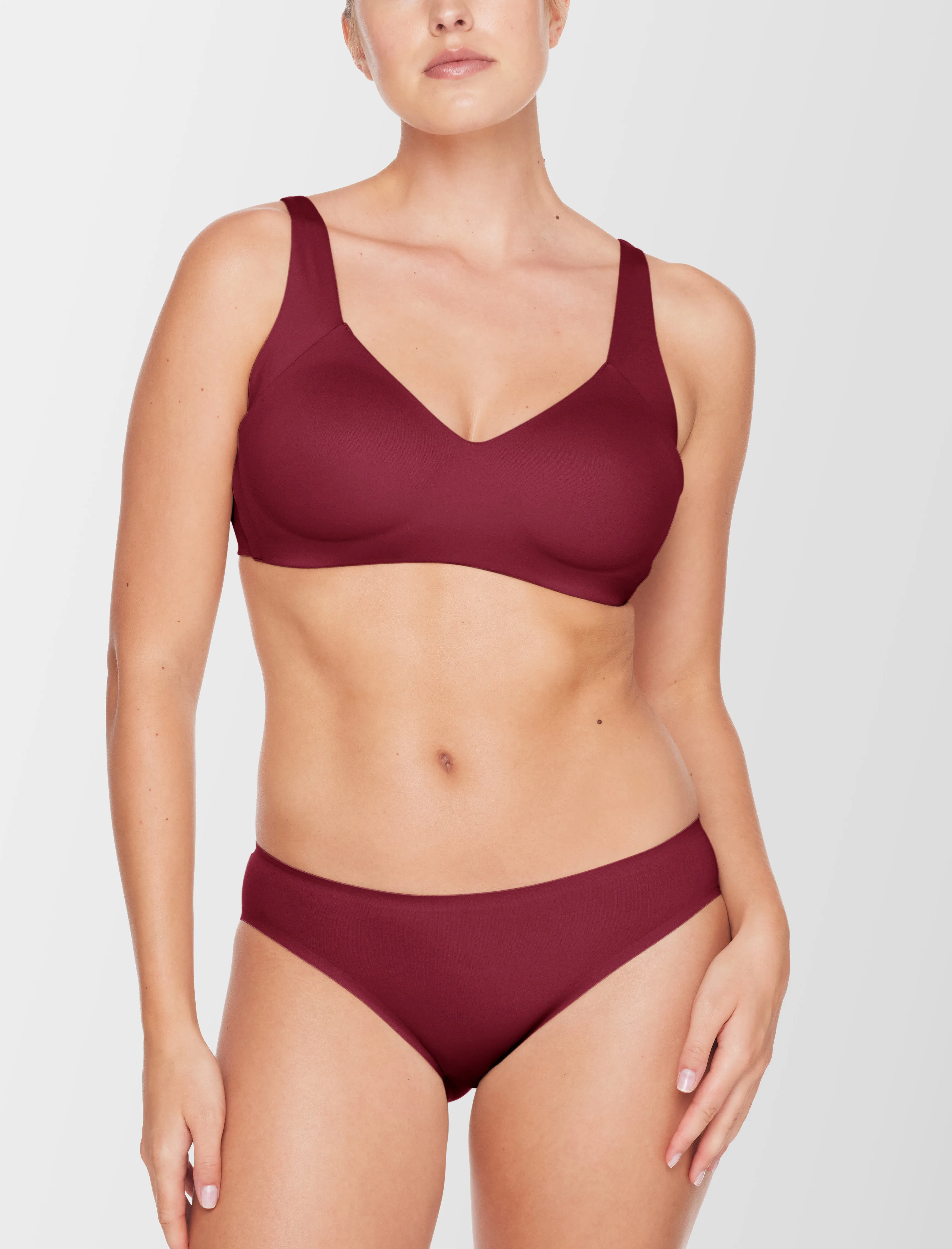ComfortStretch Smoothing Wireless Bra sold by ThirdLove product image thumbnail 2