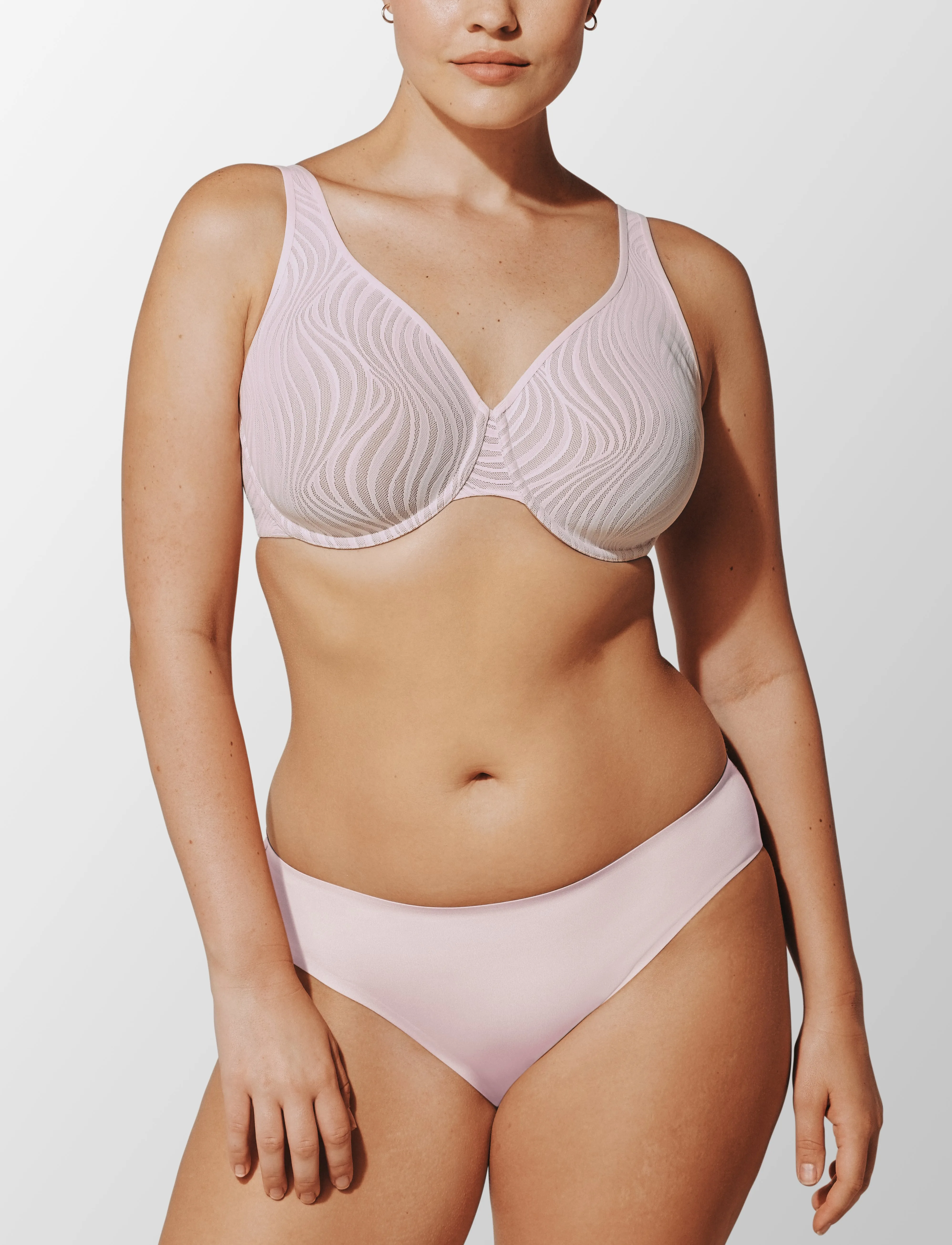 24/7® Classic Unlined Lace Minimizer sold by ThirdLove product image thumbnail 2