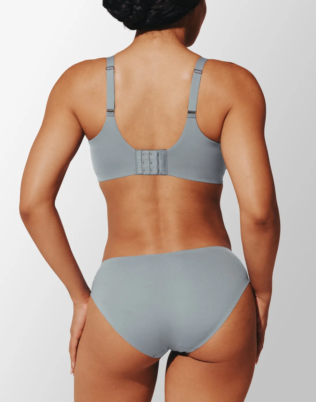 ComfortStretch Back Smoothing T-Shirt Bra sold by ThirdLove product image thumbnail 4