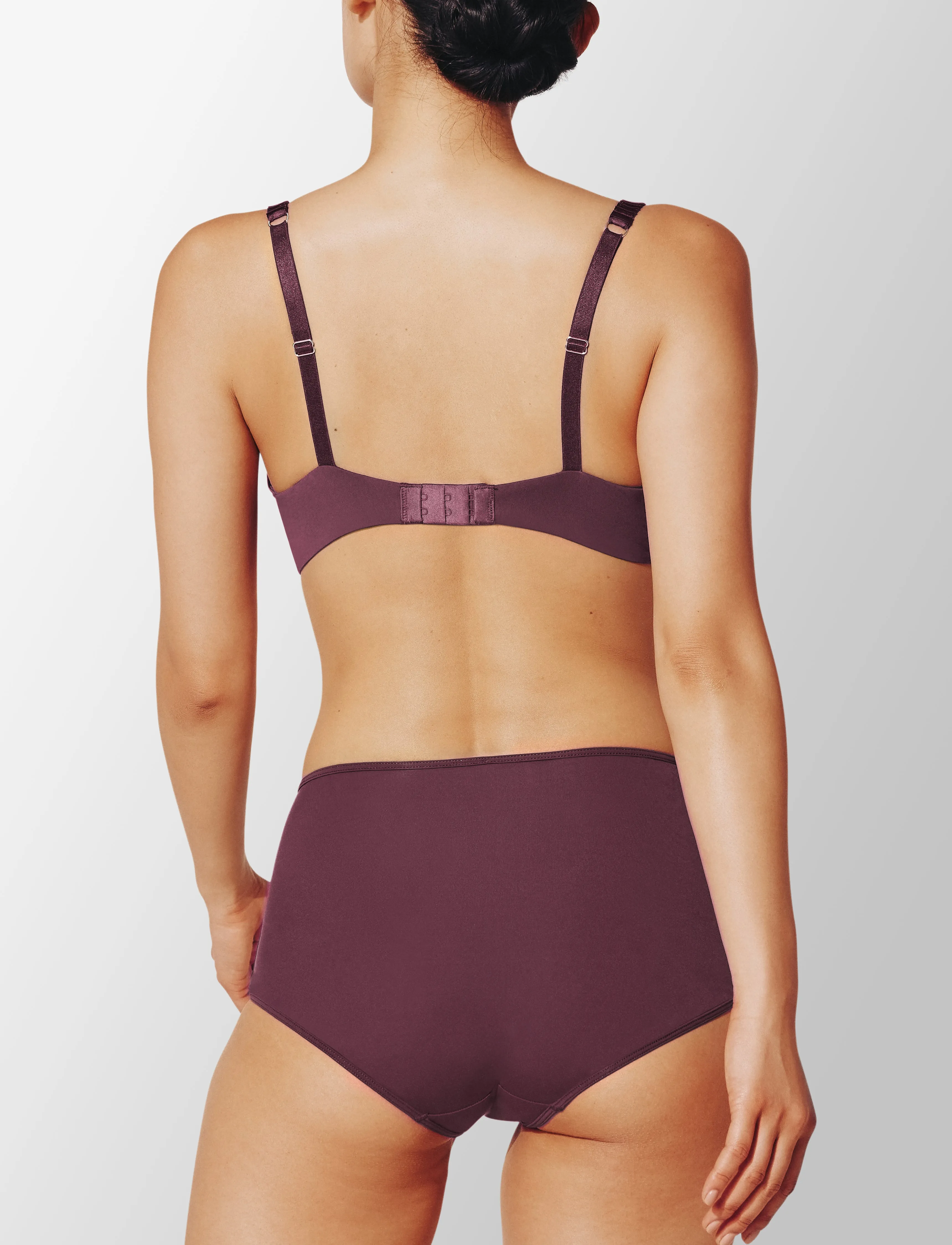 24/7® Classic T-Shirt Bra sold by ThirdLove product image thumbnail 4