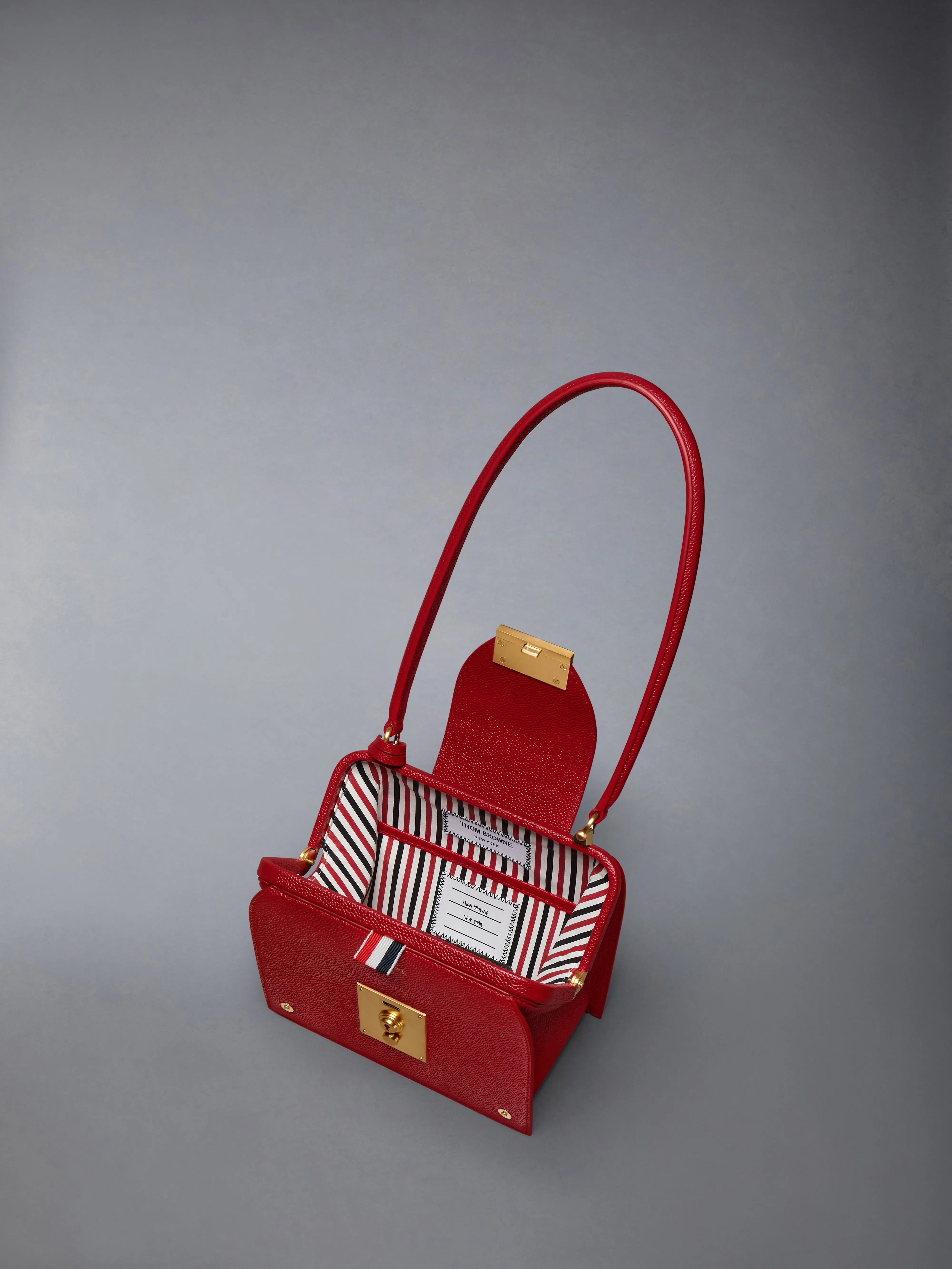 PEBBLE GRAIN MRS. THOM TRIANGLE BAG sold by Thom Browne product image thumbnail 5