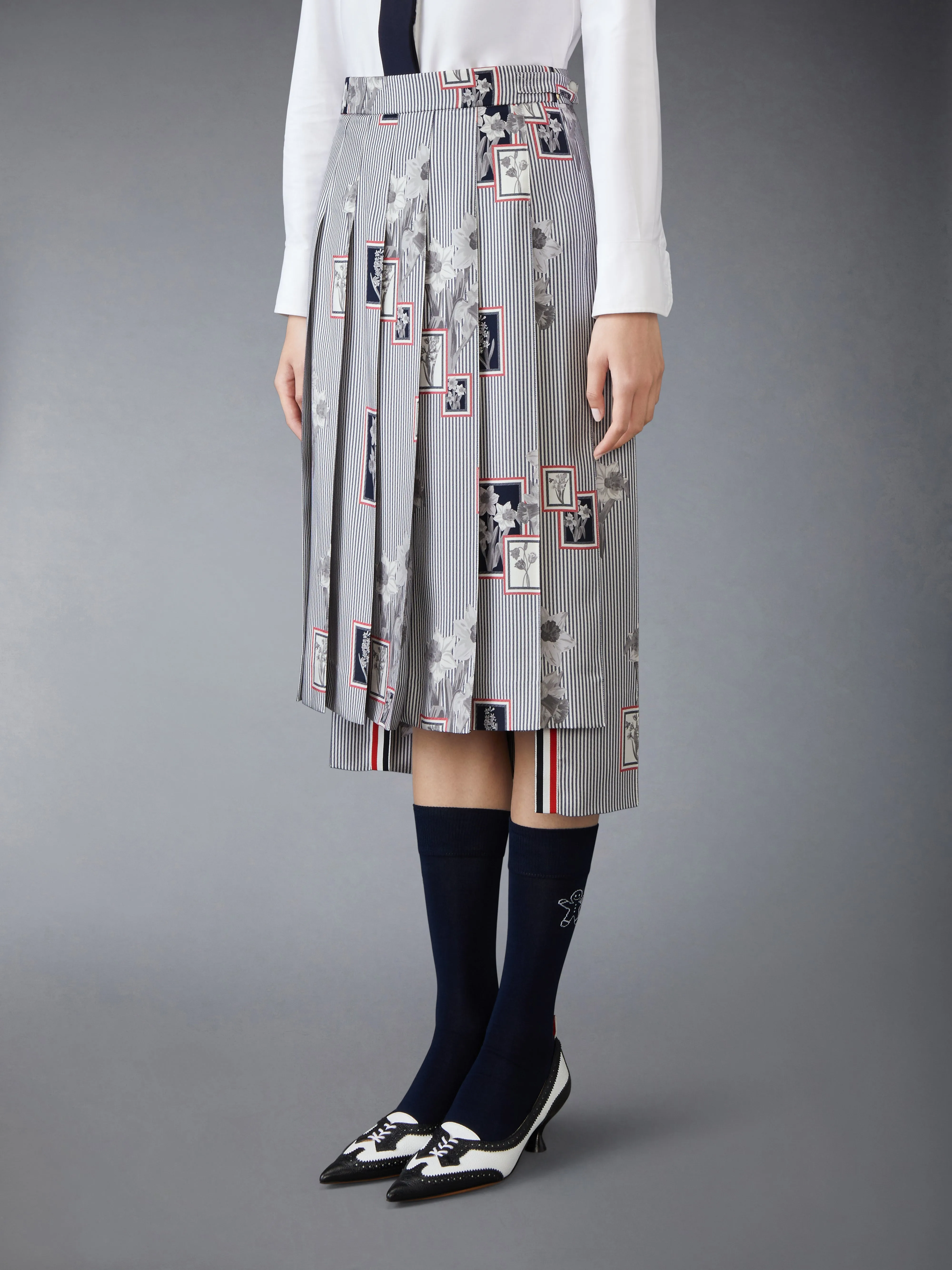 CLASSIC SILK TWILL FRAMED FLORAL PLEATED SKIRT sold by Thom Browne product image thumbnail 2