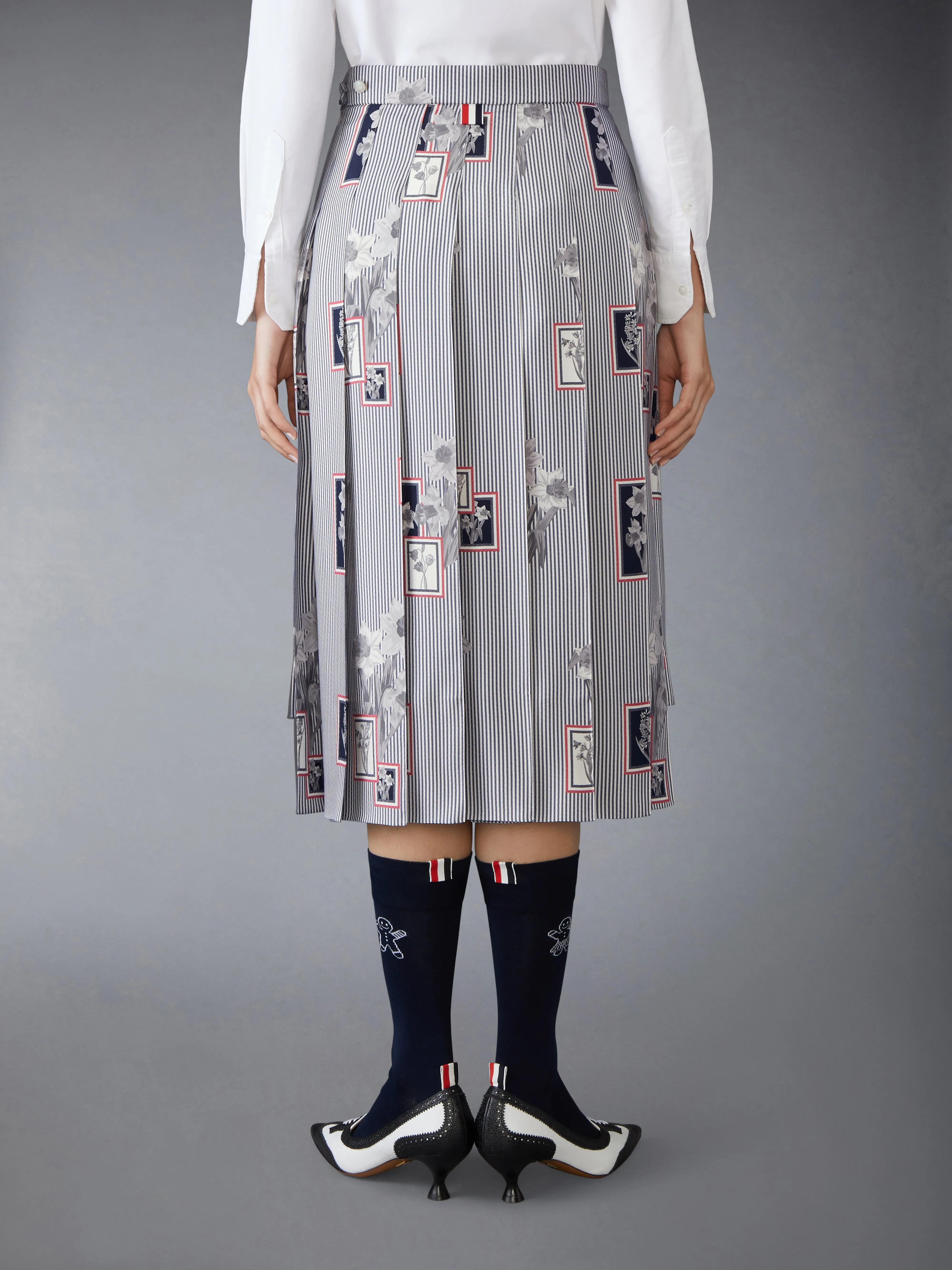 CLASSIC SILK TWILL FRAMED FLORAL PLEATED SKIRT sold by Thom Browne product image thumbnail 3
