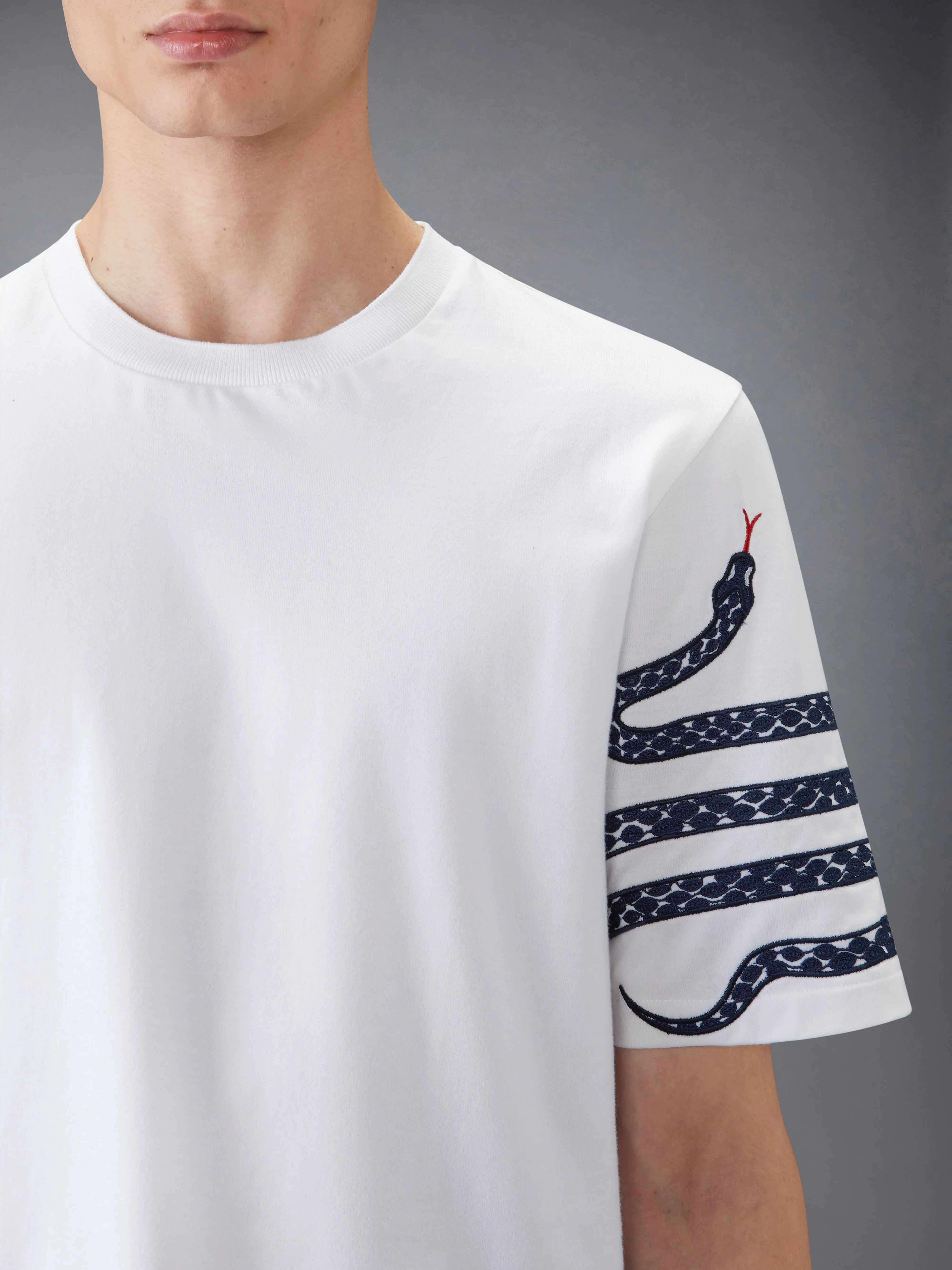 LUNAR NEW YEAR 4-BAR TEE sold by Thom Browne product image thumbnail 5