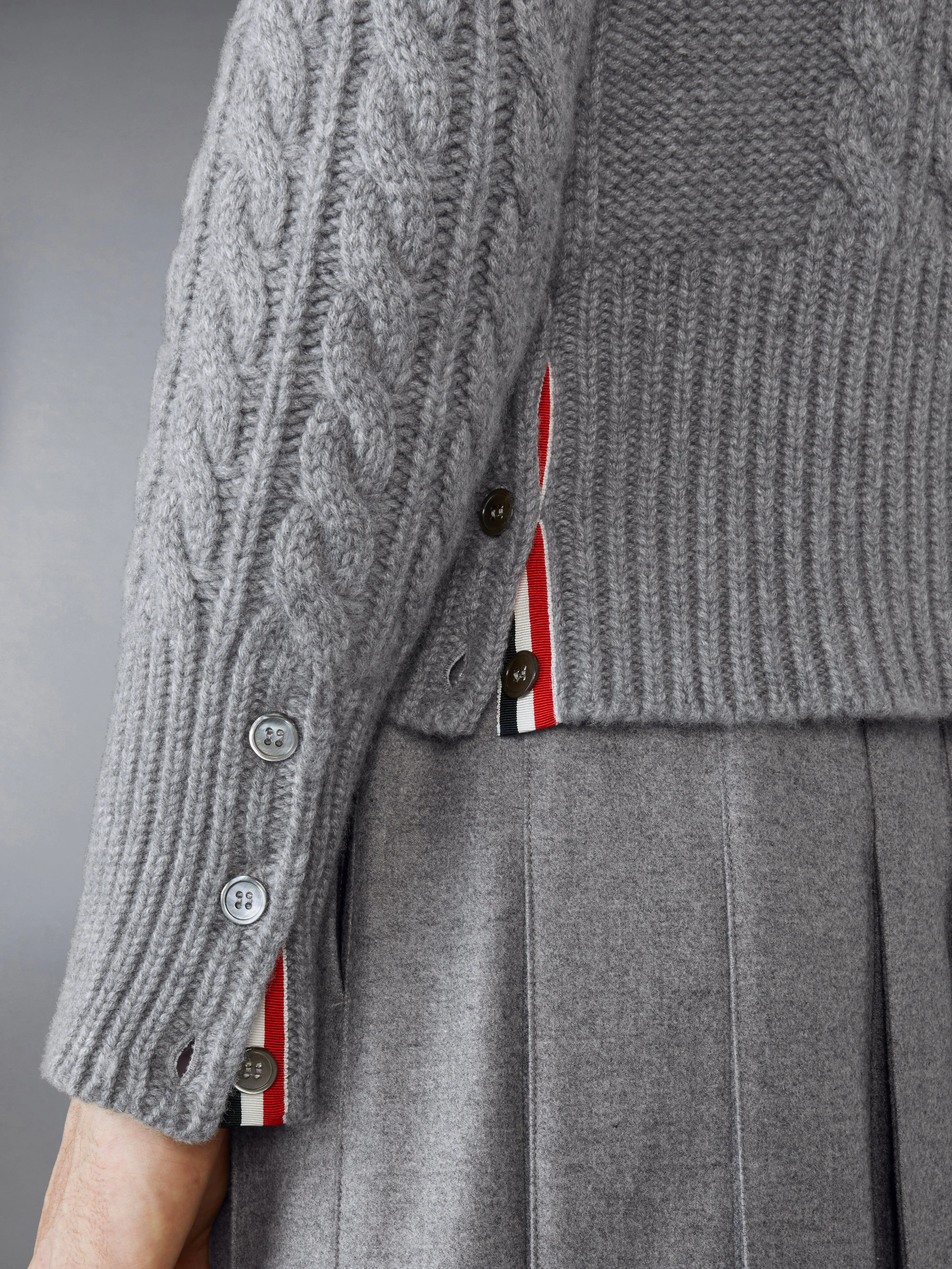 CLASSIC CASHMERE CABLE TURTLE NECK sold by Thom Browne product image thumbnail 4