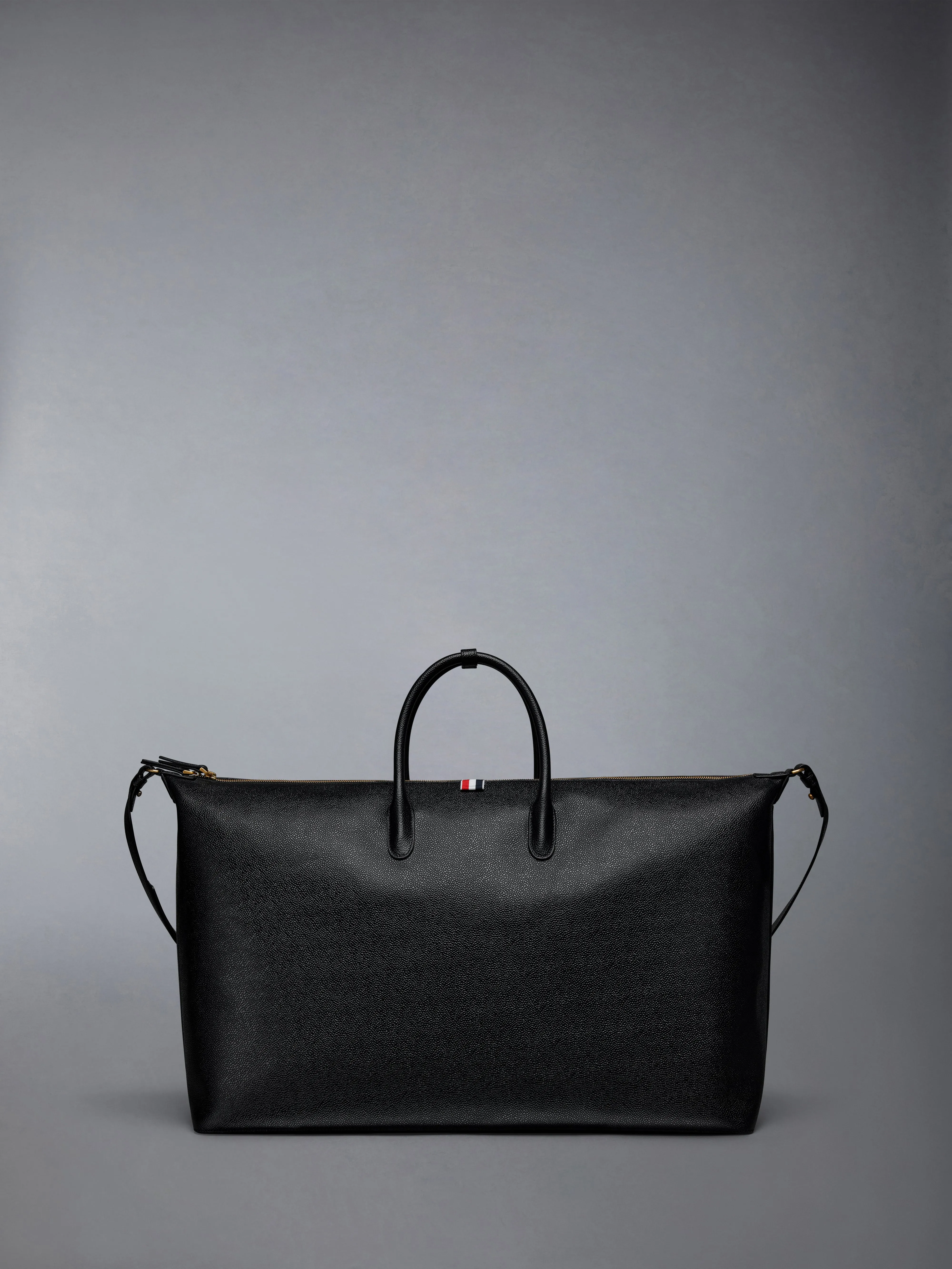 PEBBLE GRAIN DUFFLE BAG sold by Thom Browne product image thumbnail 3