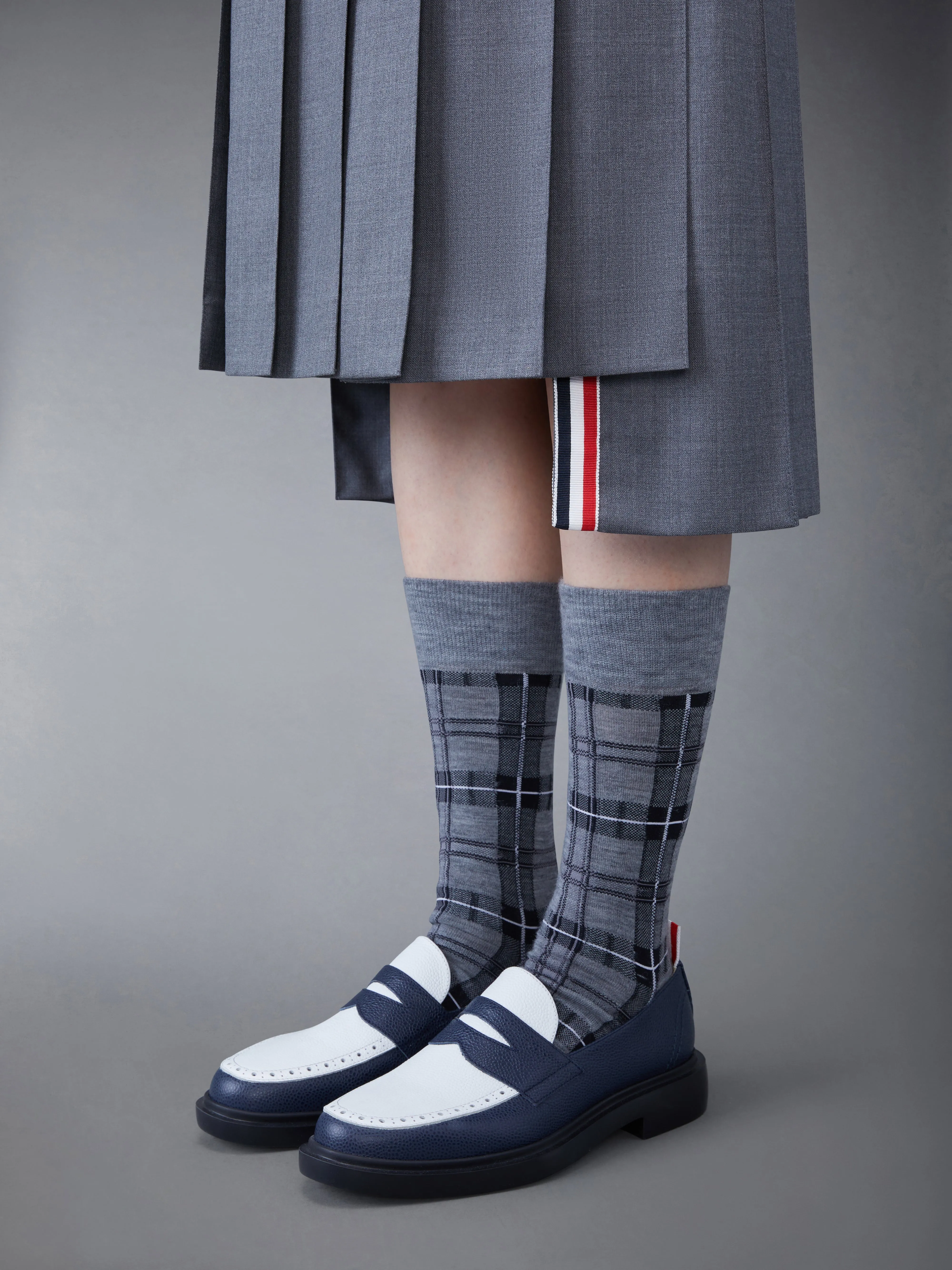 Pebble Grain Leather Penny Loafer sold by Thom Browne product image thumbnail 4