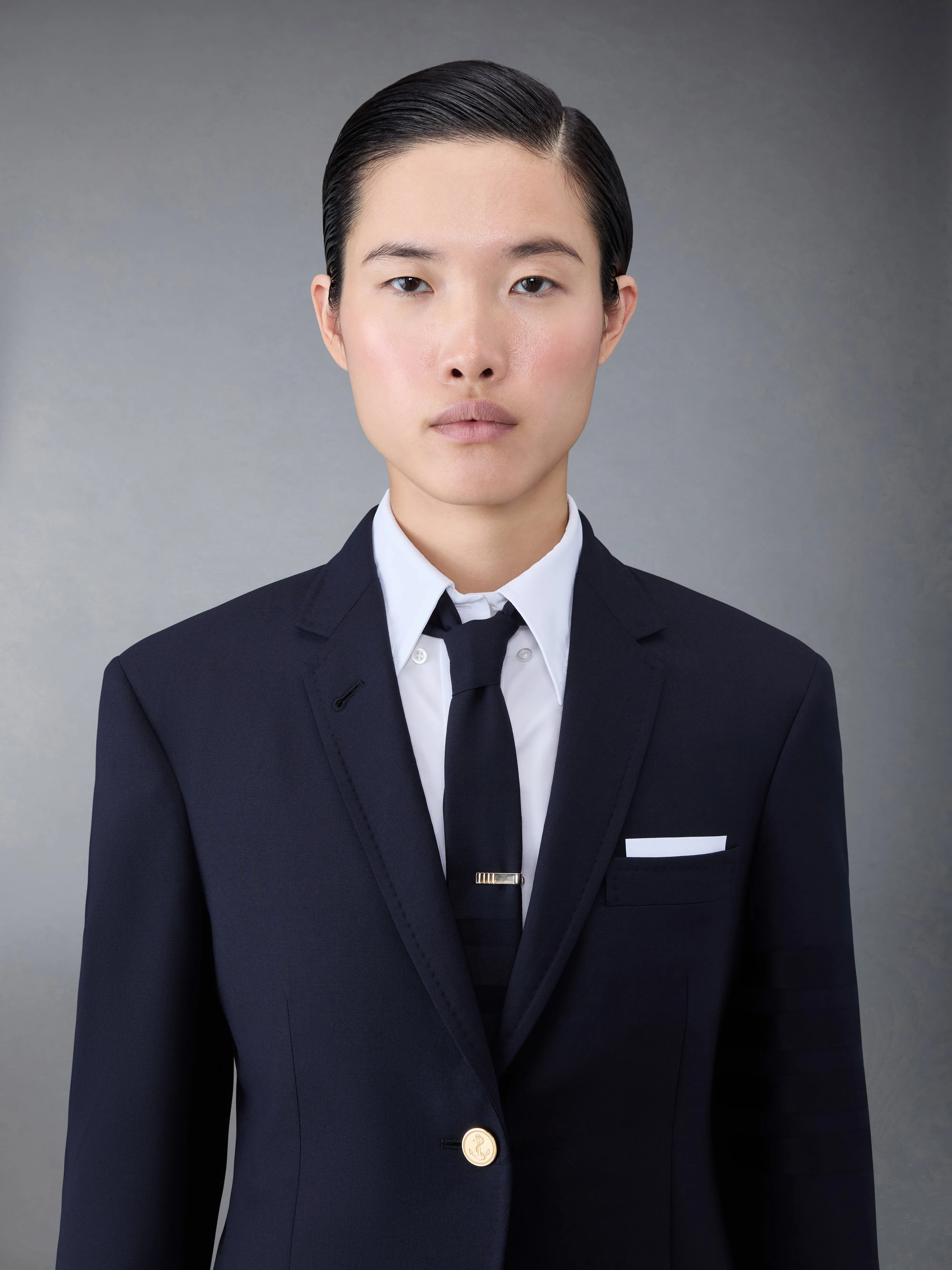 PLAIN WEAVE 4-BAR ELONGATED SINGLE BUTTON SPORT COAT sold by Thom Browne product image thumbnail 4