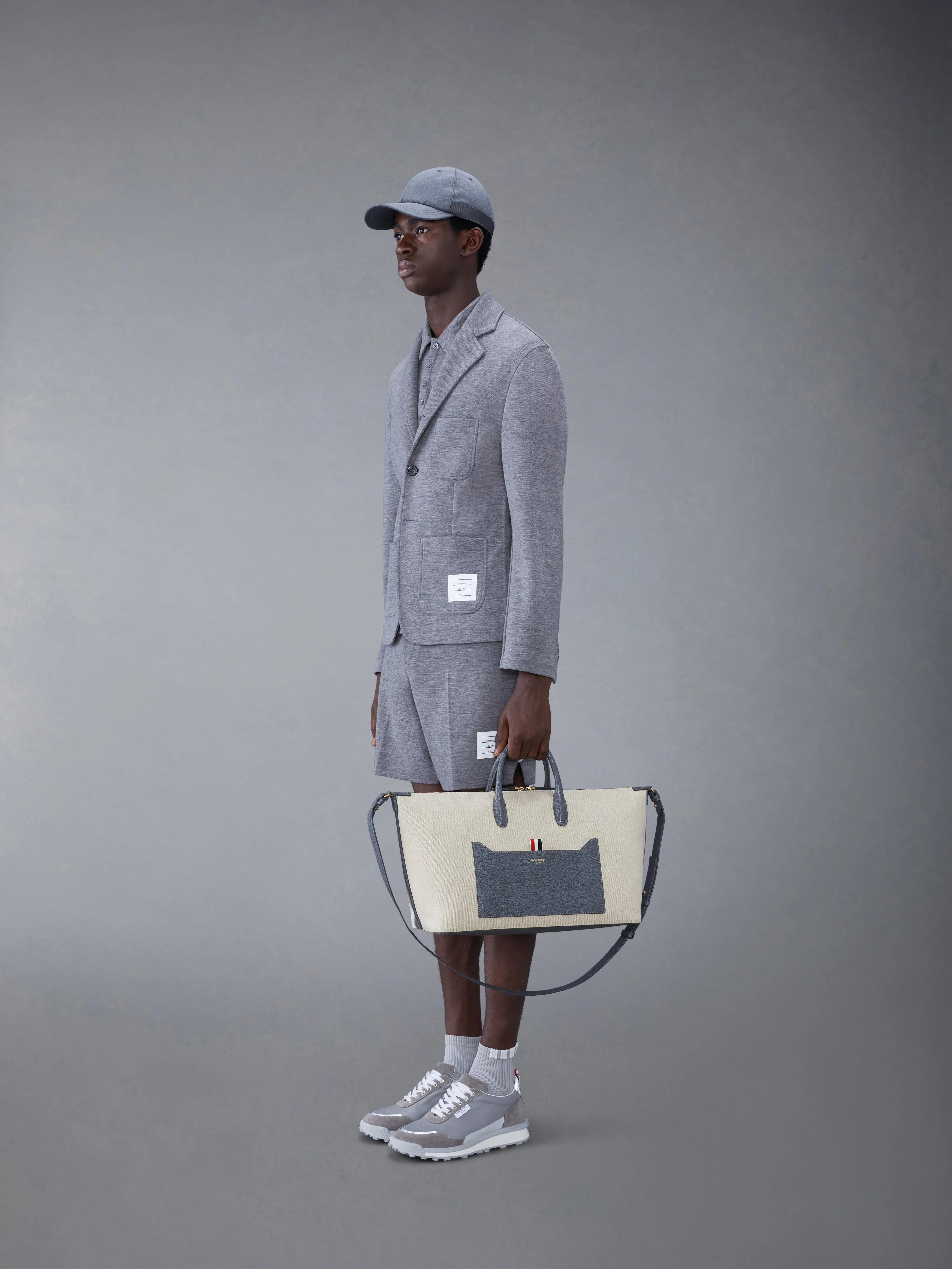COTTON CANVAS MEDIUM DUFFLE sold by Thom Browne product image thumbnail 2
