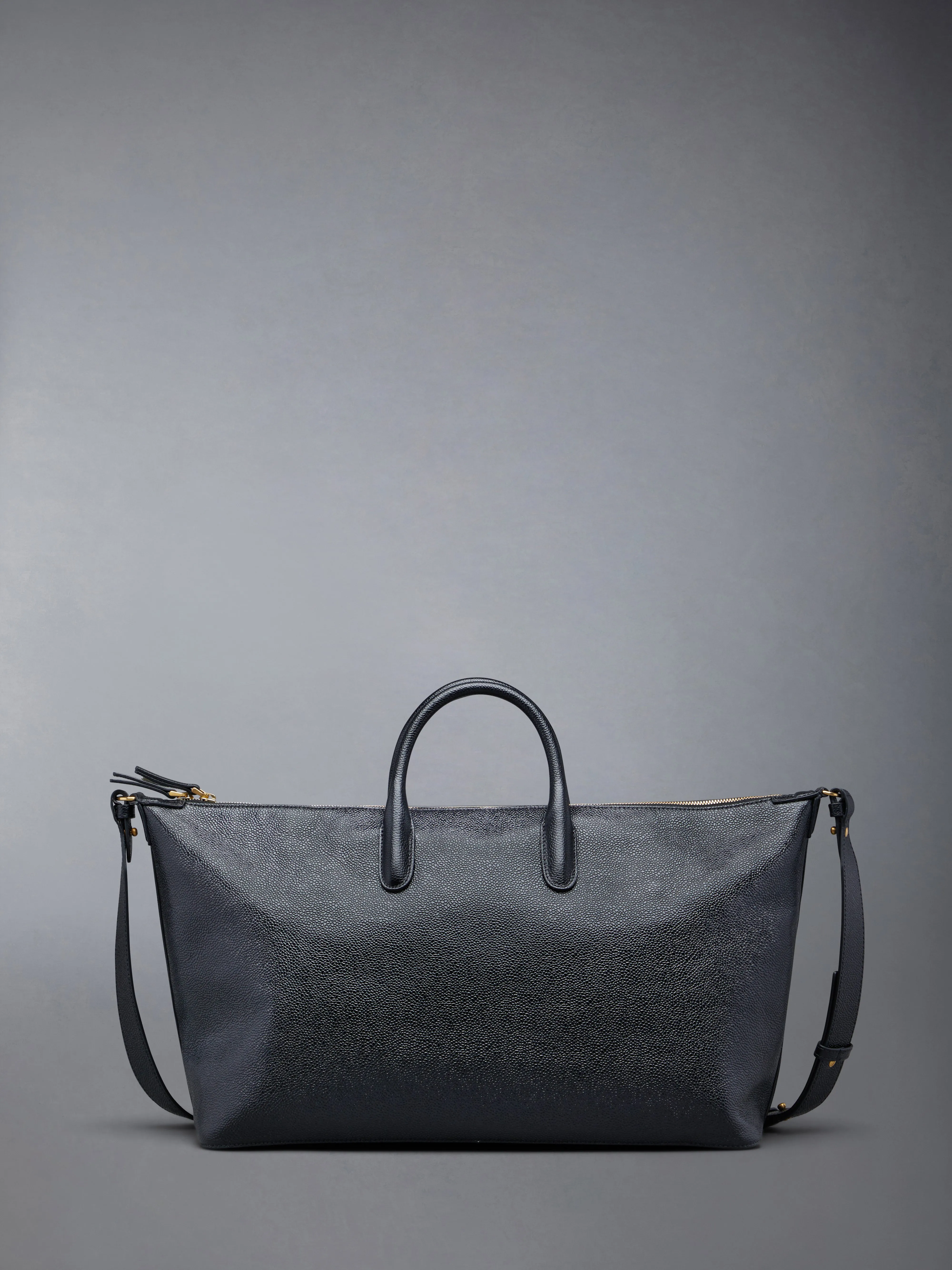 PEBBLE GRAIN MEDIUM DUFFLE sold by Thom Browne product image thumbnail 3