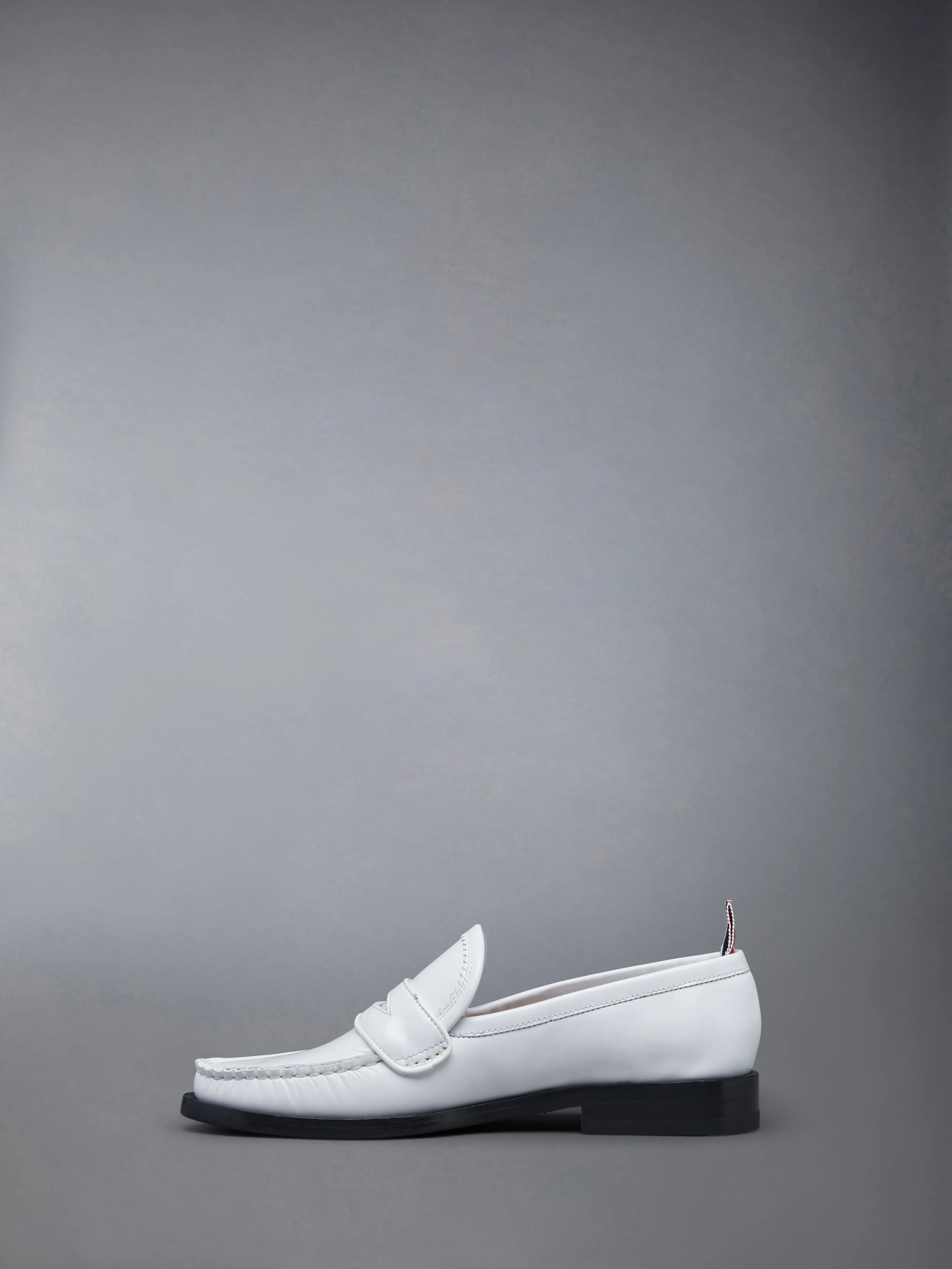 SPAZZOLATO PLEATED VARSITY LOAFER sold by Thom Browne product image thumbnail 3