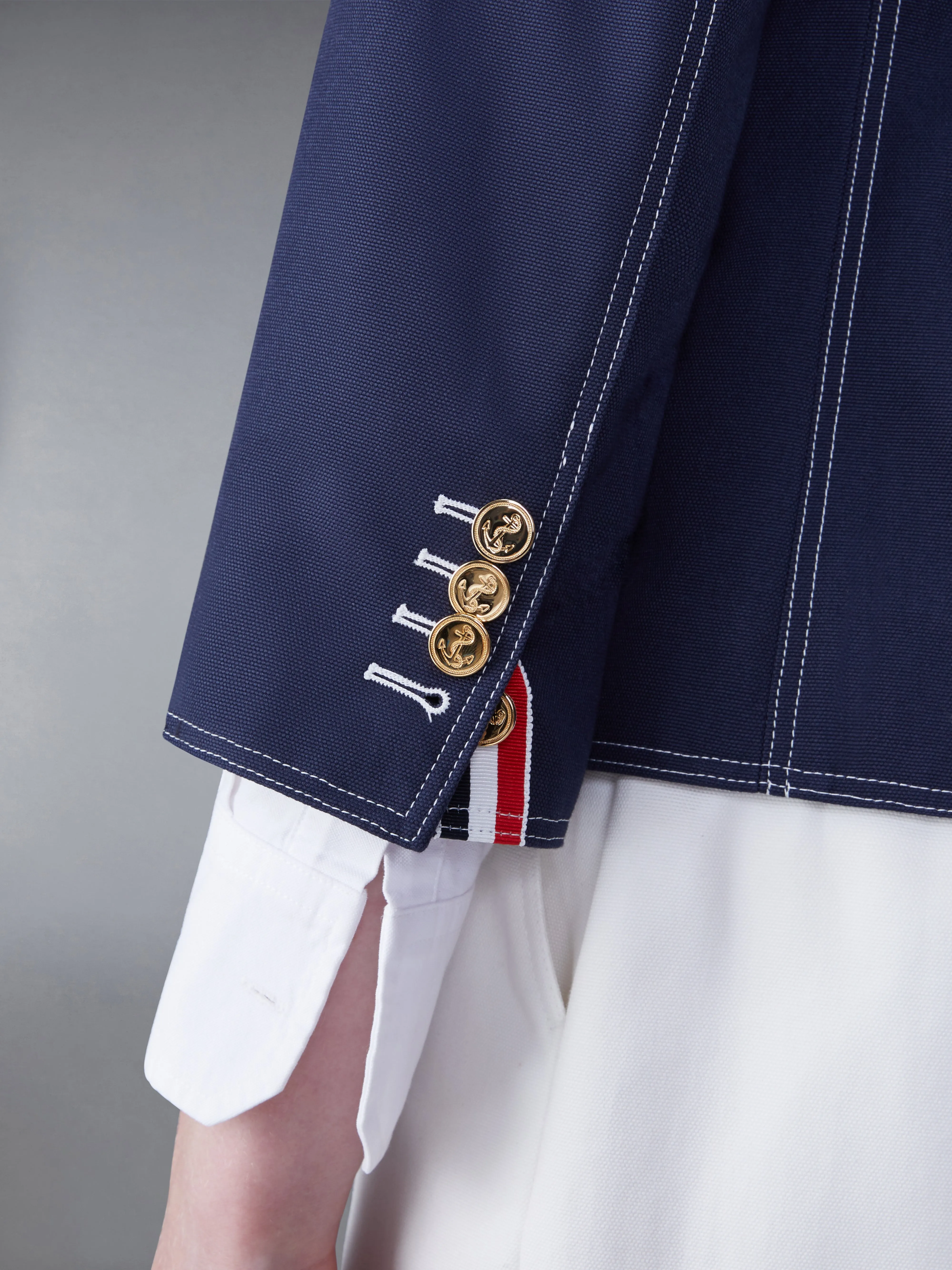 COTTON CANVAS CROPPED PATCH POCKET SACK JACKET sold by Thom Browne product image thumbnail 4