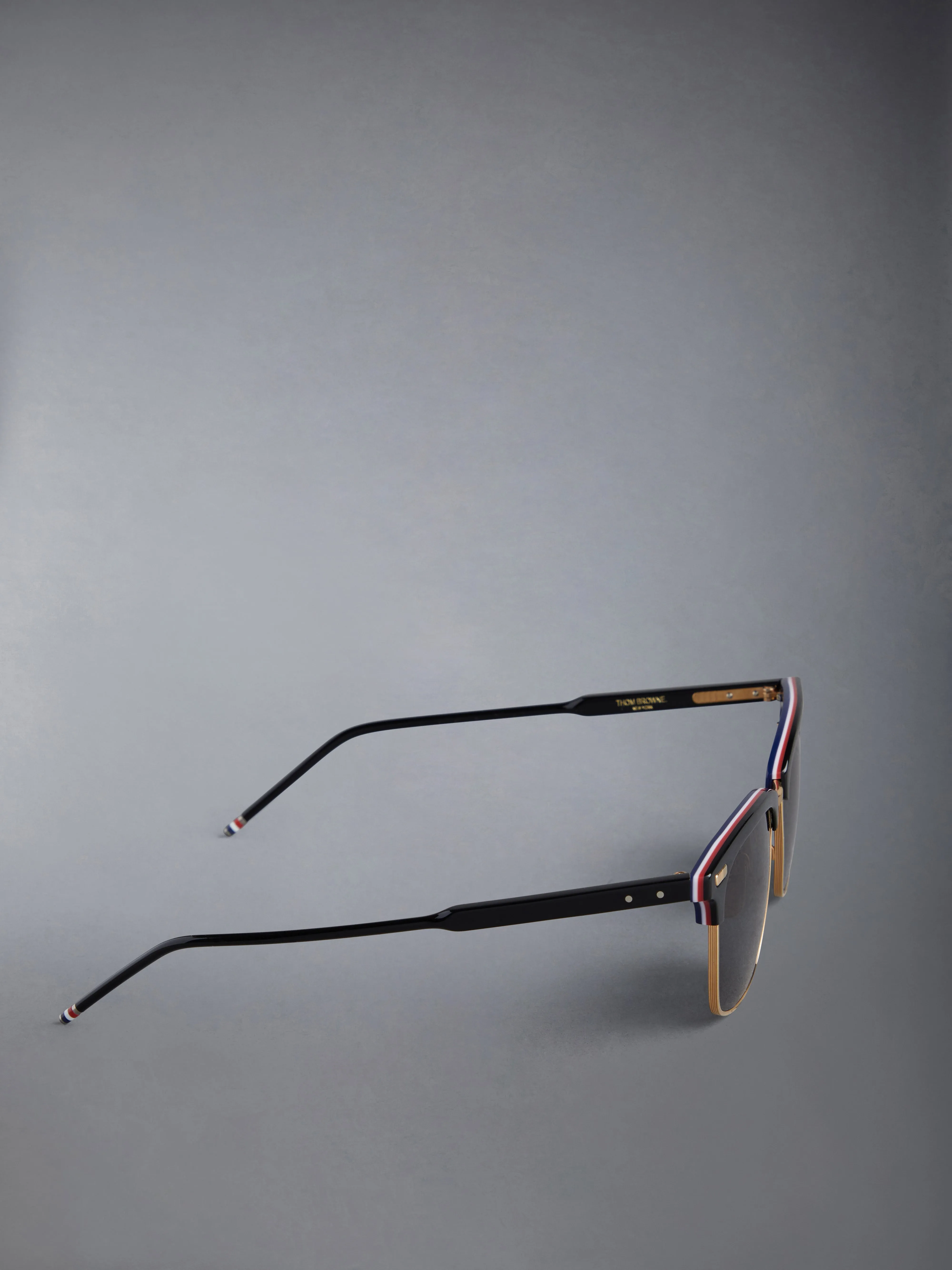 ACETATE AND TITANIUM RECTANGULAR SUNGLASSES sold by Thom Browne product image thumbnail 4