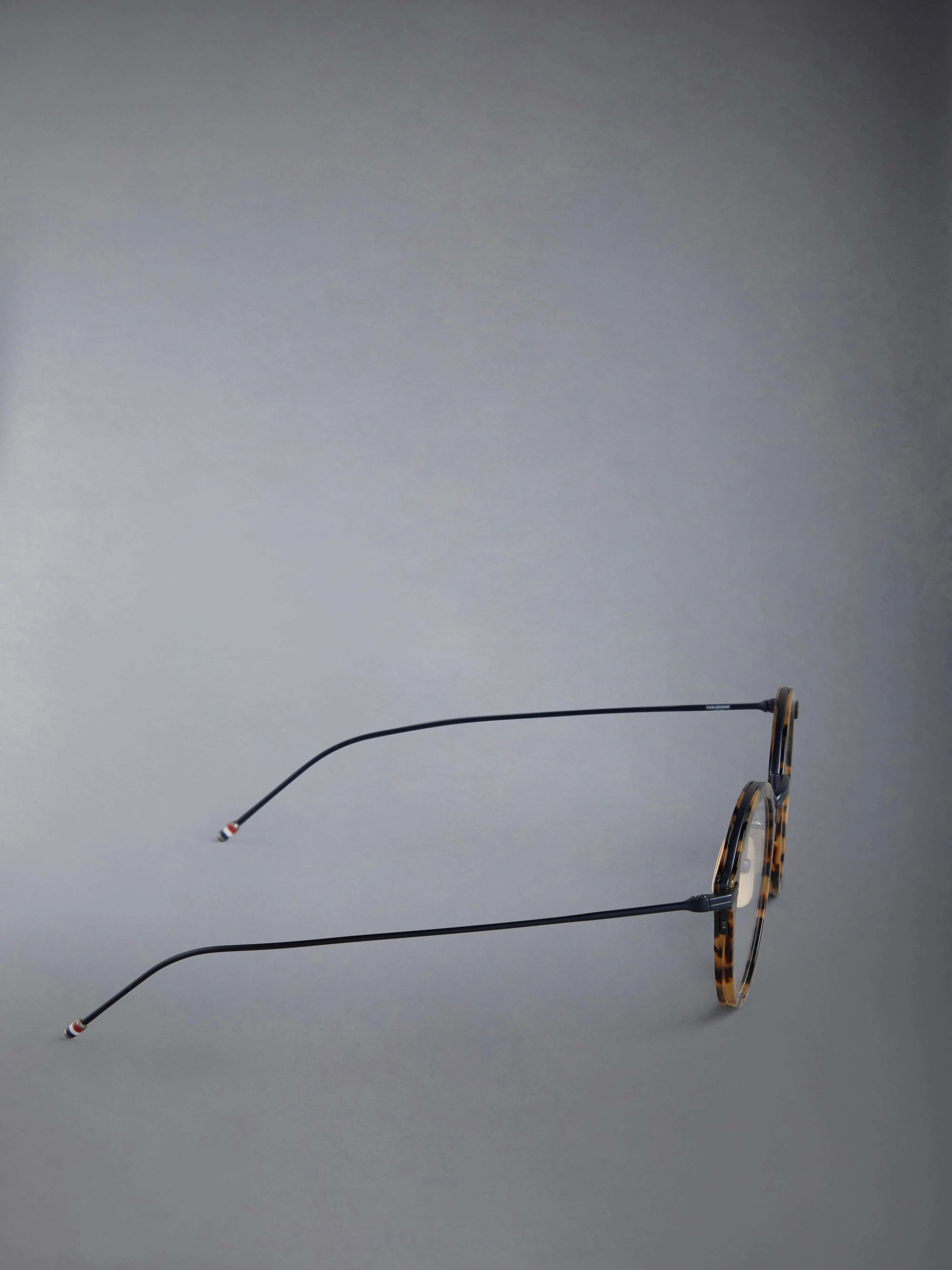 ACETATE AND TITANIUM ROUND EYEGLASSES sold by Thom Browne product image thumbnail 4