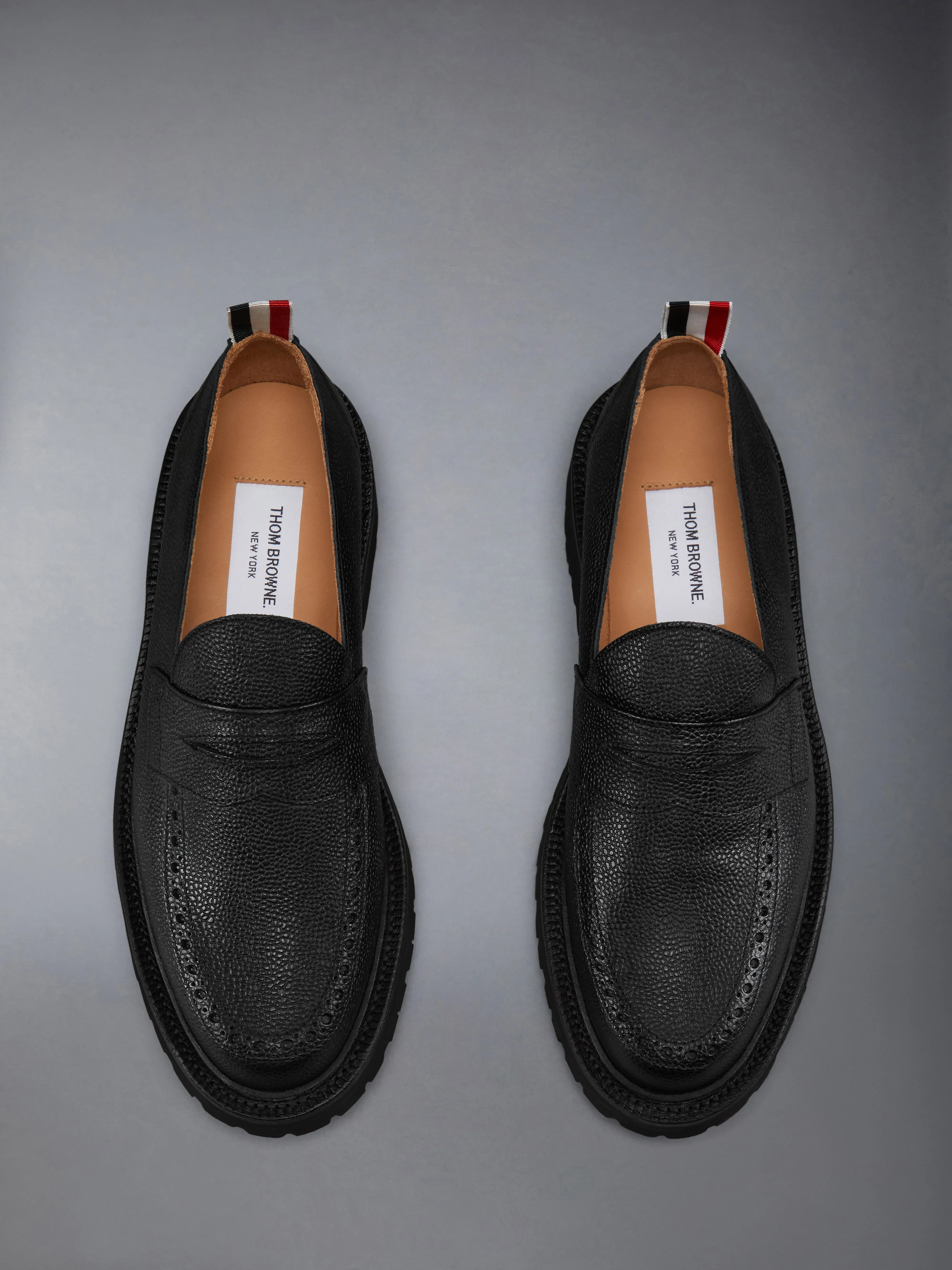 PEBBLE GRAIN COMMANDO SOLE PENNY LOAFER sold by Thom Browne product image thumbnail 5