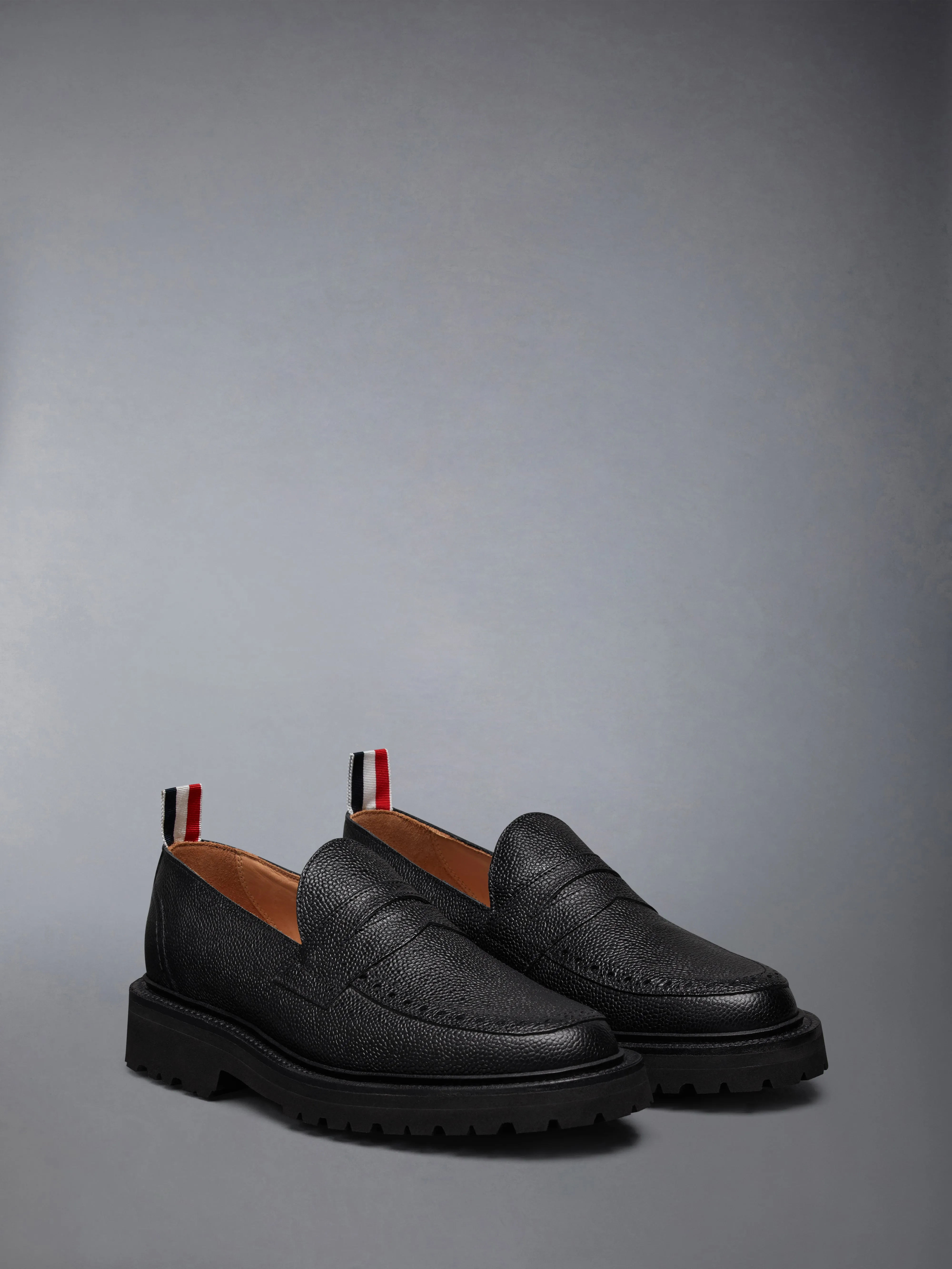 PEBBLE GRAIN COMMANDO SOLE PENNY LOAFER sold by Thom Browne product image thumbnail 2