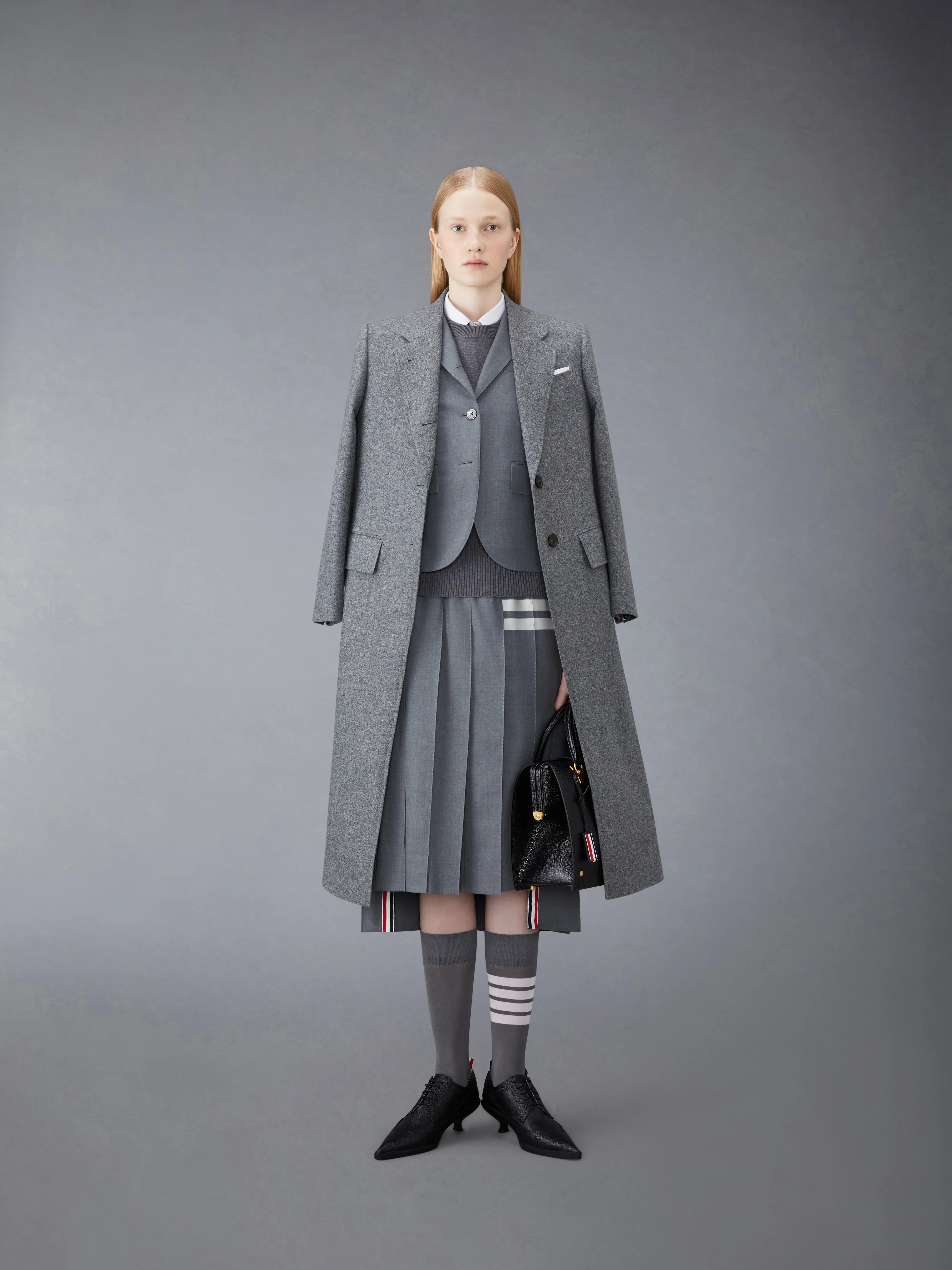 COTTON CREPE MILANO STITCH 4-BAR CLASSIC CREW NECK PULLOVER sold by Thom Browne product image thumbnail 4