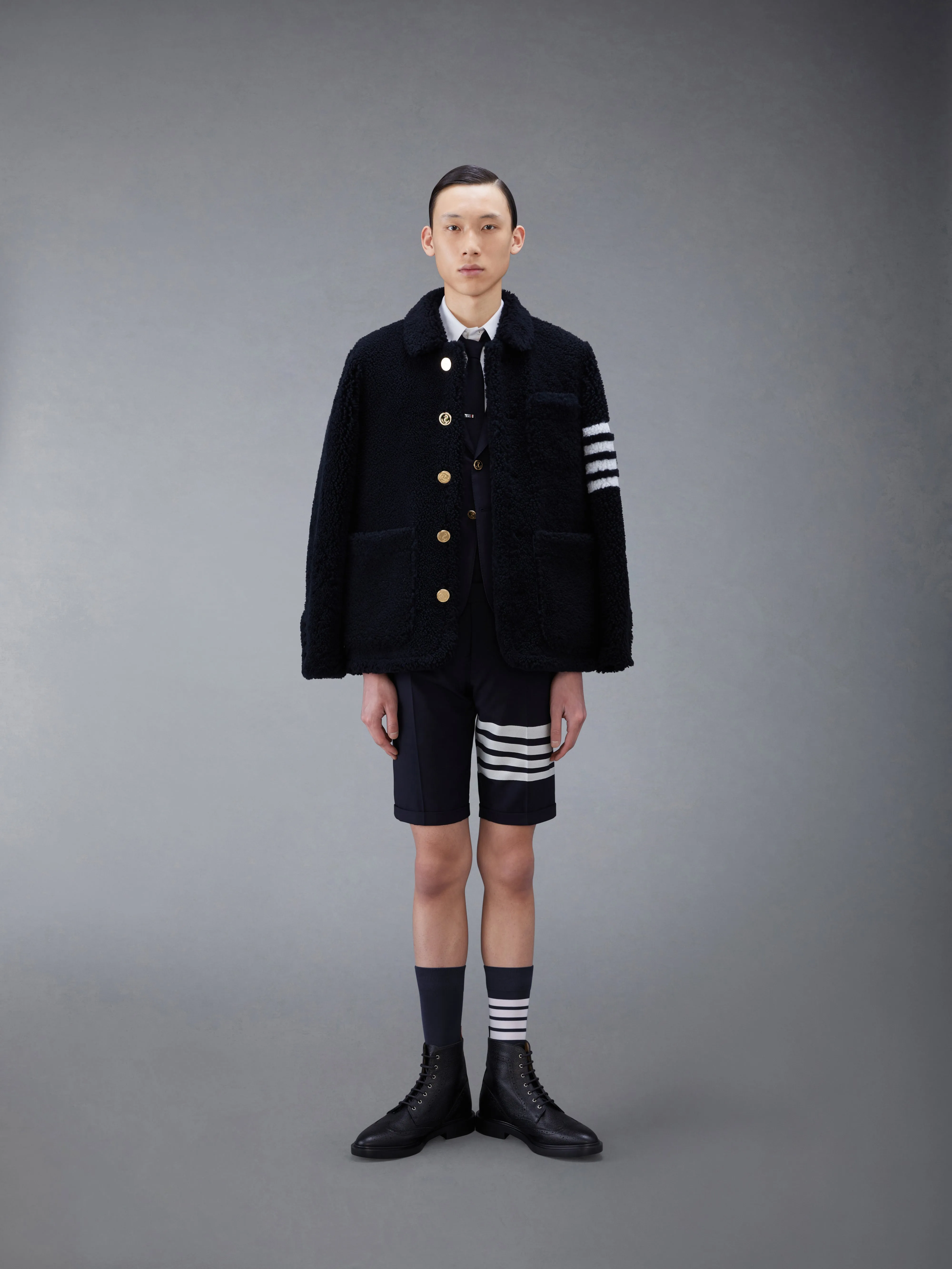 PLAIN WEAVE 4-BAR LOW RISE SHORTS sold by Thom Browne product image thumbnail 4