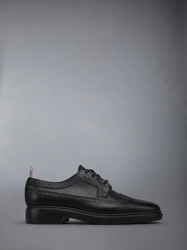 PEBBLE GRAIN LIGHTWEIGHT RUBBER SOLE CLASSIC LONGWING BROGUES sold by Thom Browne