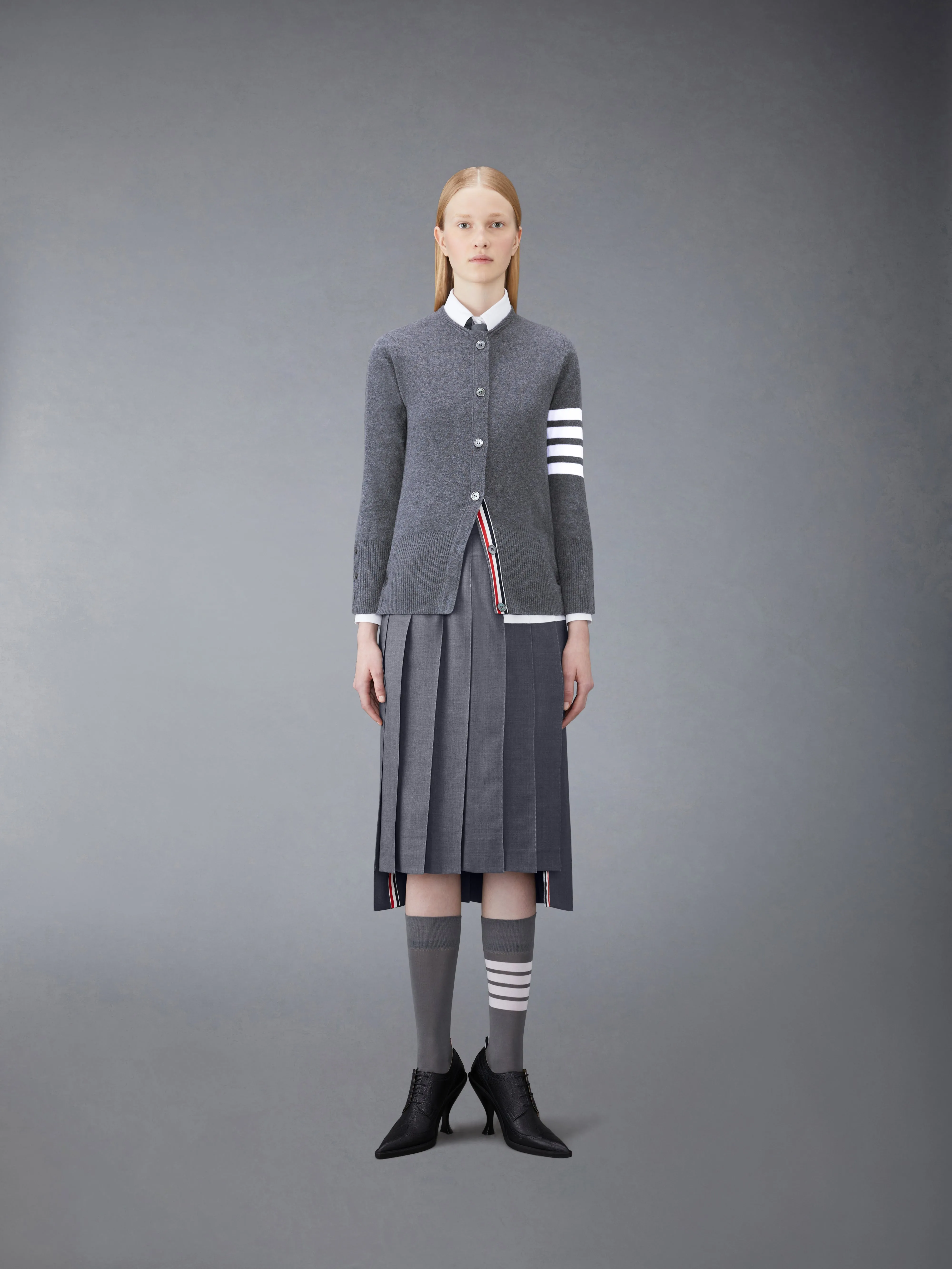 CLASSIC CASHMERE 4-BAR CREW NECK CARDIGAN sold by Thom Browne product image thumbnail 3