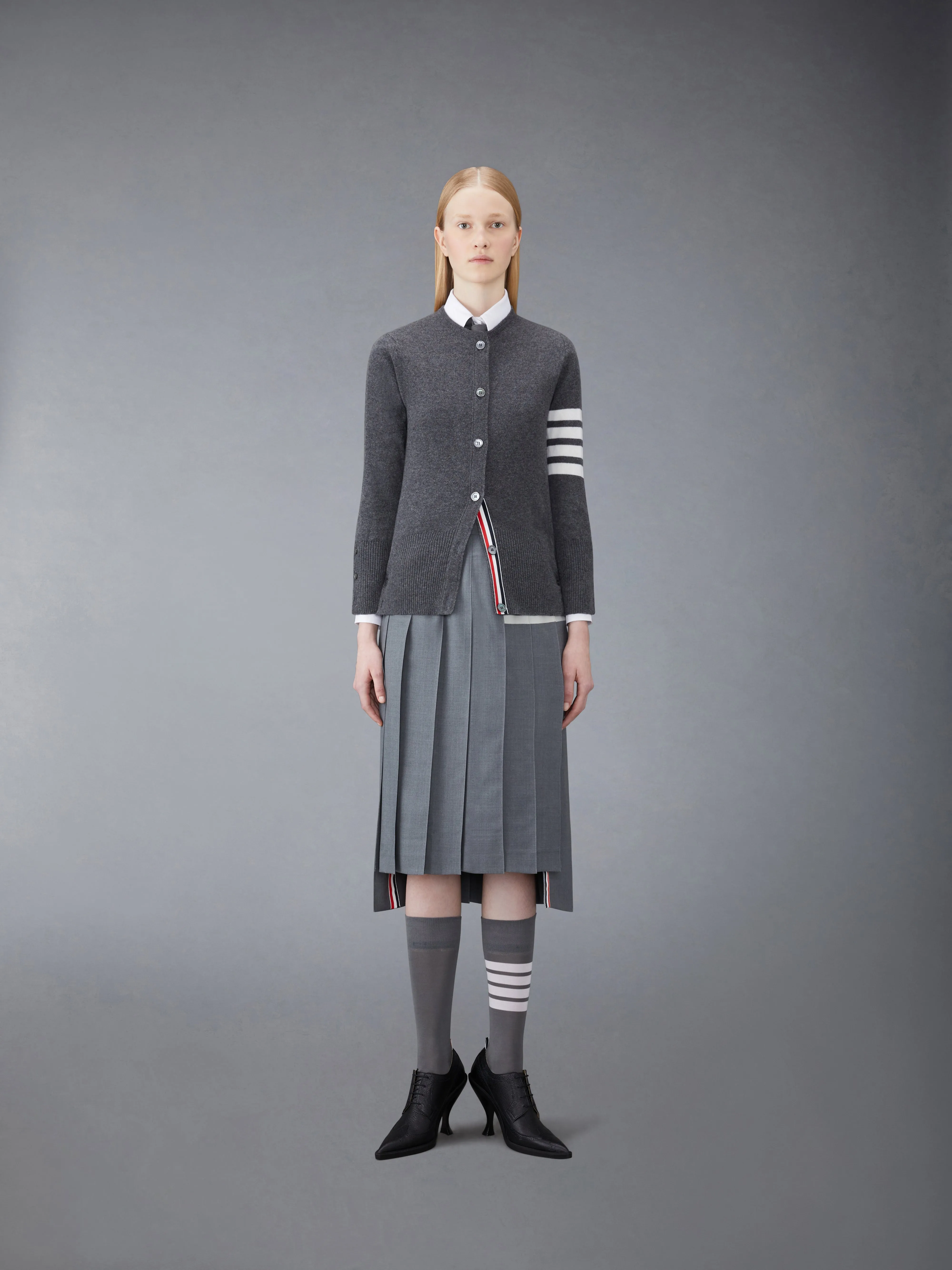 CLASSIC CASHMERE 4-BAR CREW NECK CARDIGAN sold by Thom Browne product image thumbnail 3