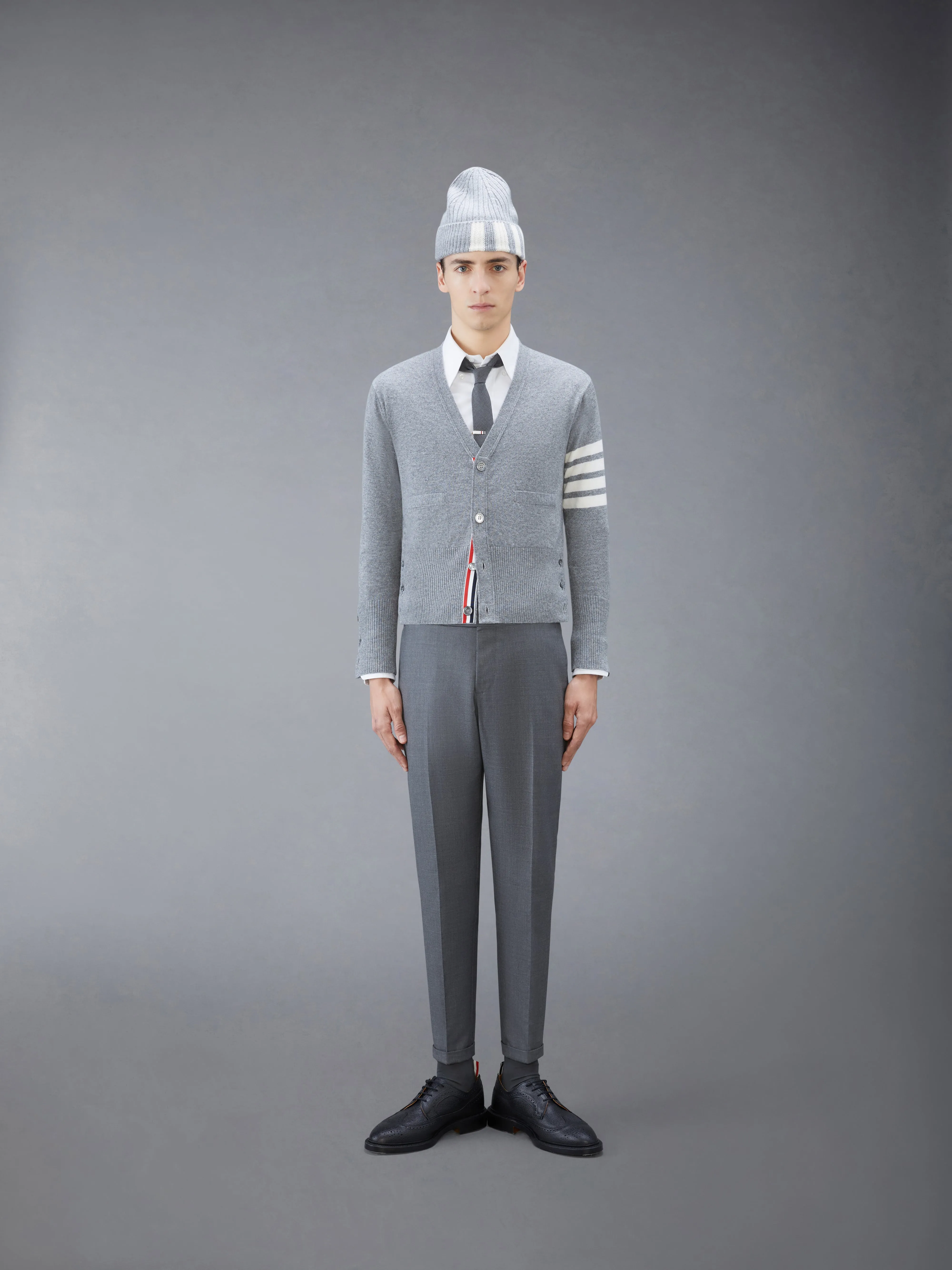 CLASSIC CASHMERE 4-BAR V-NECK CARDIGAN sold by Thom Browne product image thumbnail 3