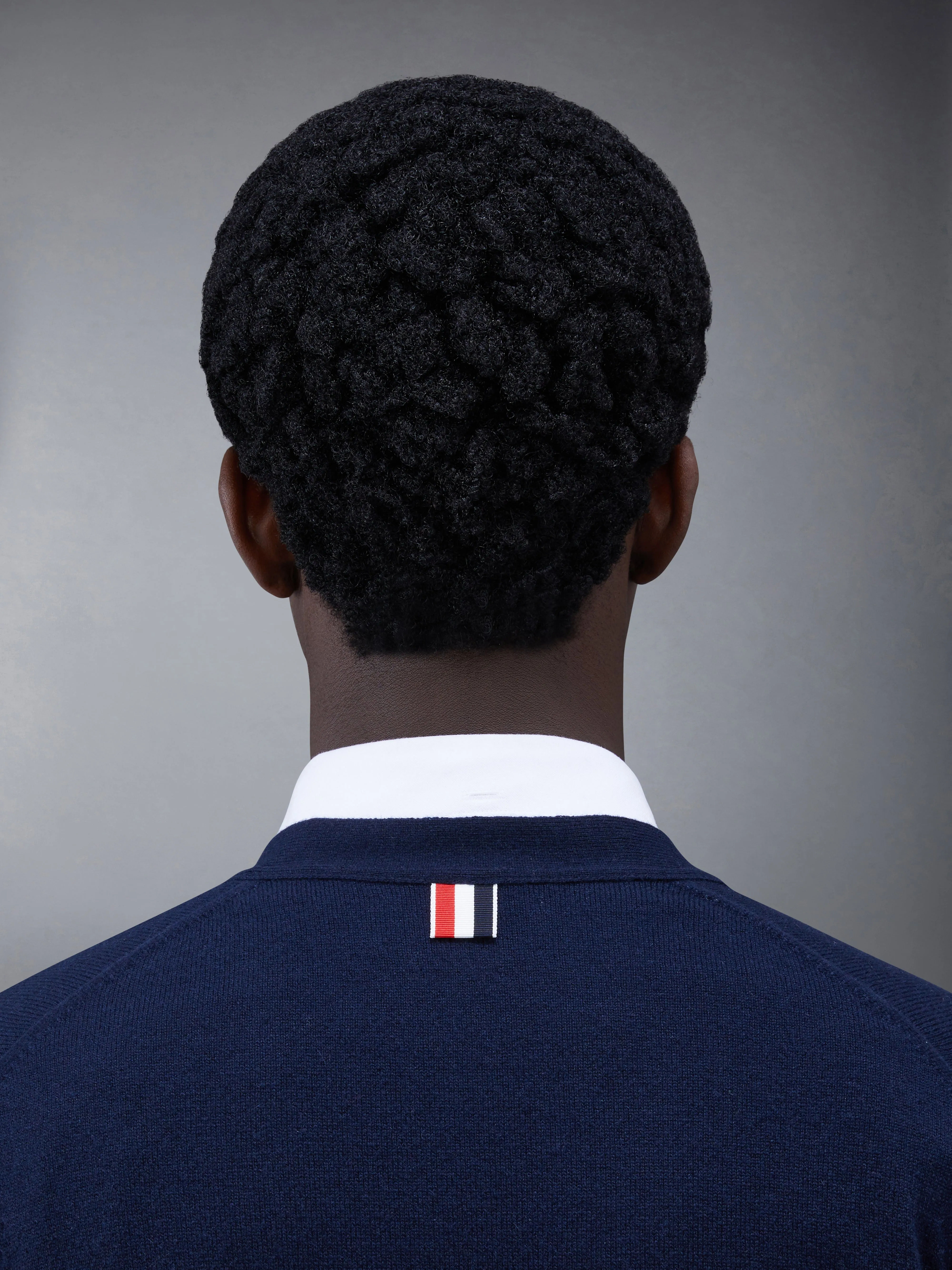 CLASSIC CASHMERE 4-BAR V-NECK CARDIGAN sold by Thom Browne product image thumbnail 5