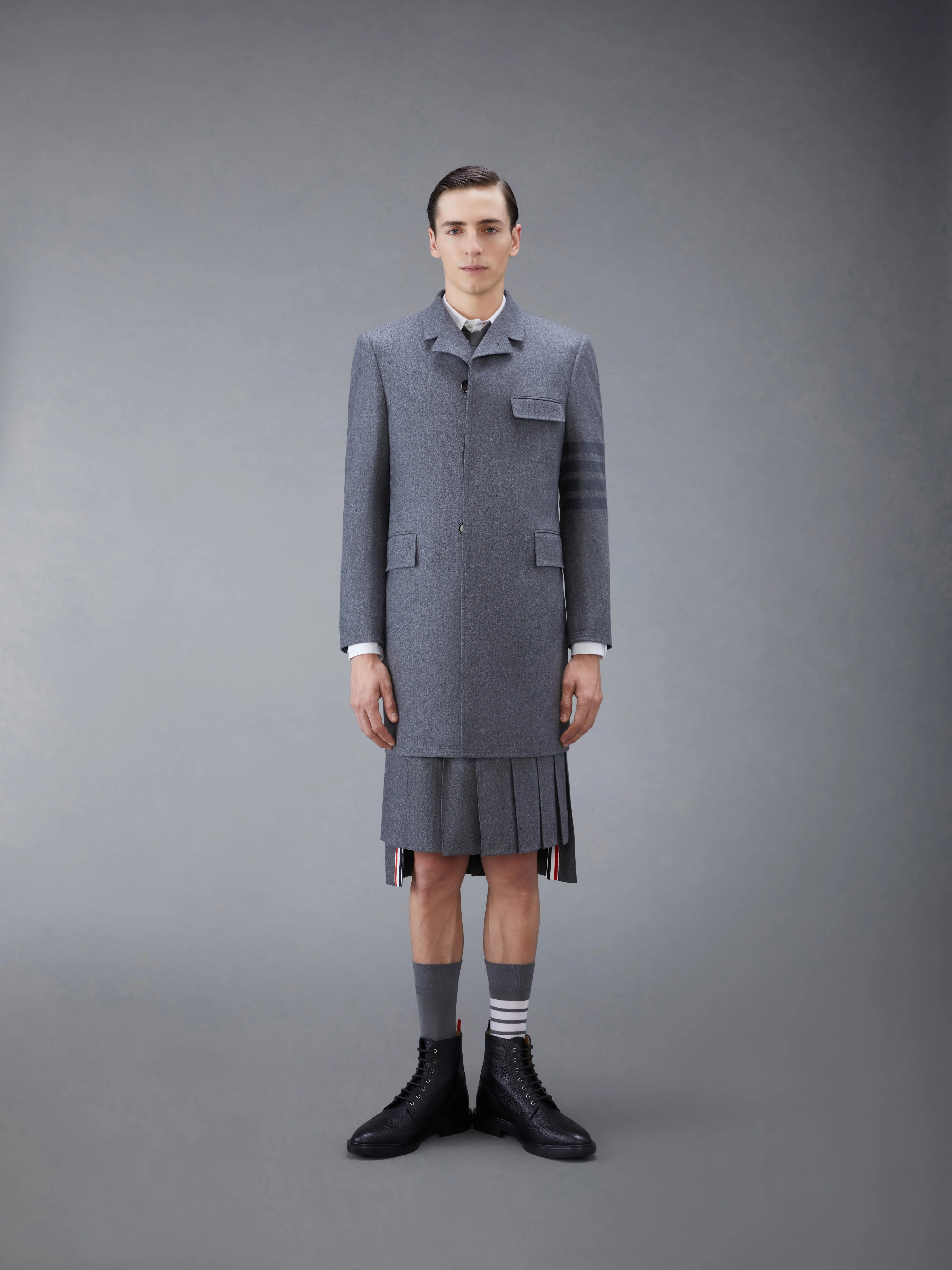 FLANNEL 4-BAR CLASSIC CHESTERFIELD OVERCOAT sold by Thom Browne