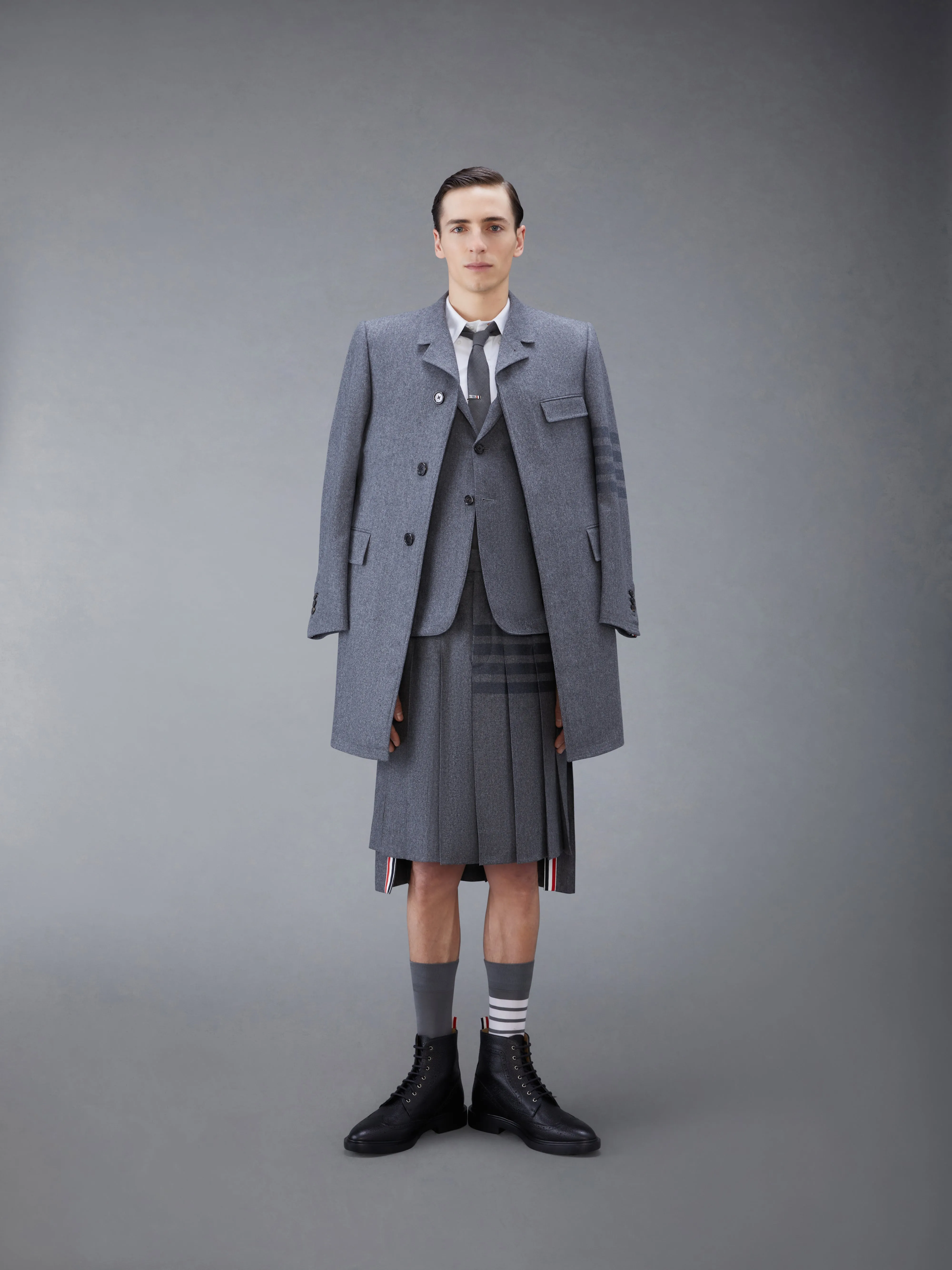 FLANNEL 4-BAR CLASSIC SPORT COAT sold by Thom Browne product image thumbnail 4