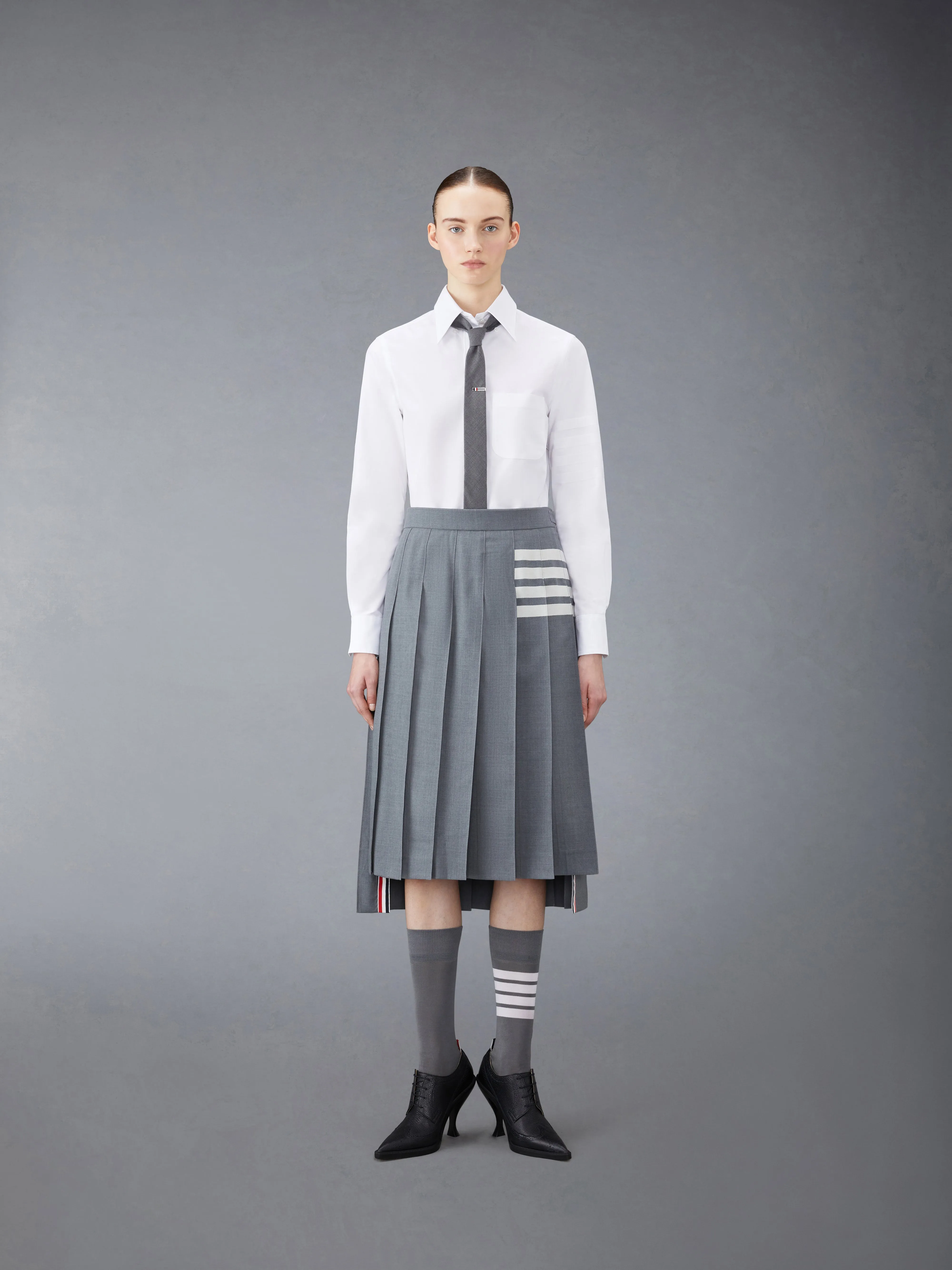 OXFORD CLASSIC 4-BAR SHIRT sold by Thom Browne product image thumbnail 4