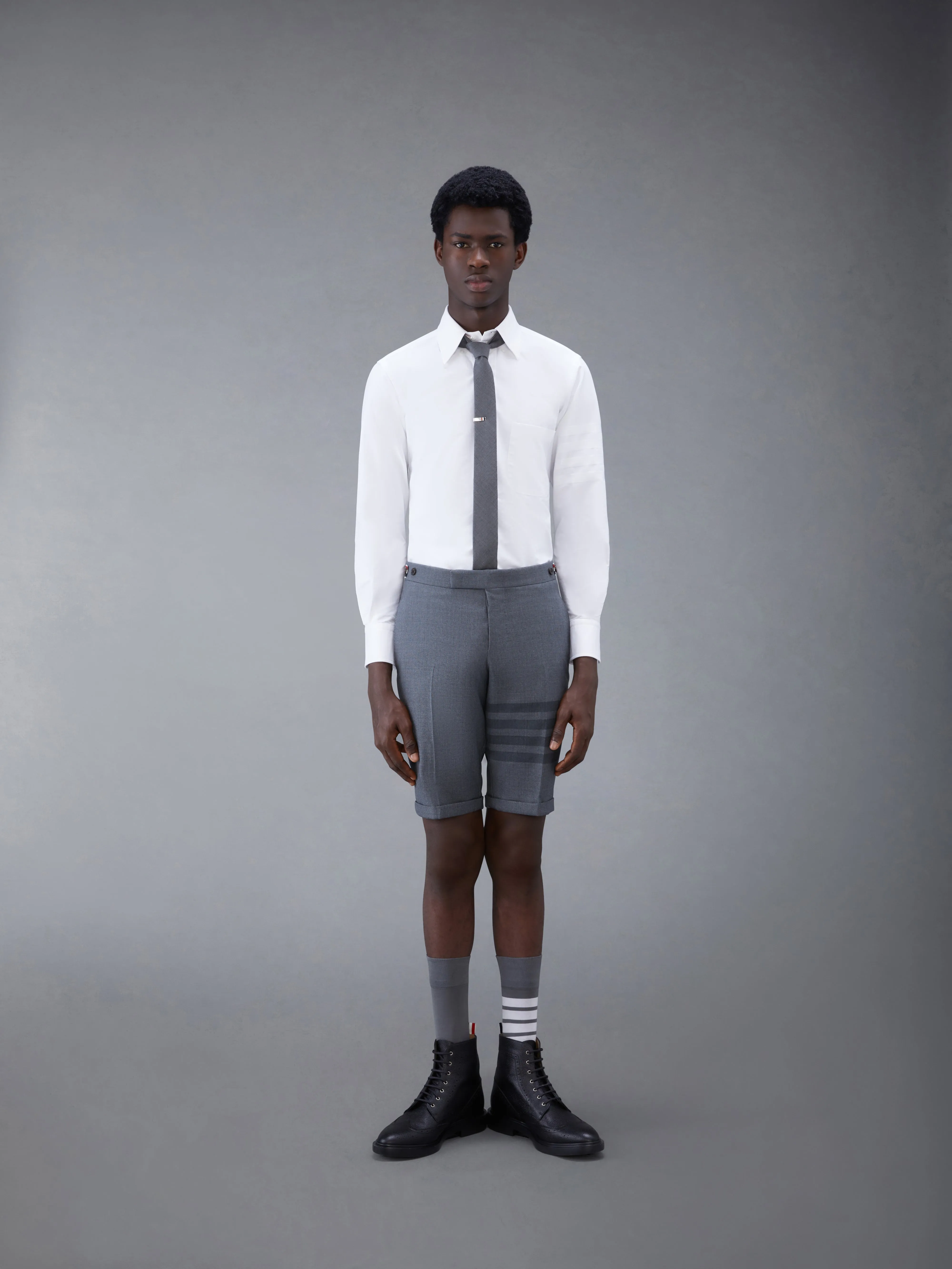 OXFORD CLASSIC FIT 4-BAR SHIRT sold by Thom Browne product image thumbnail 4