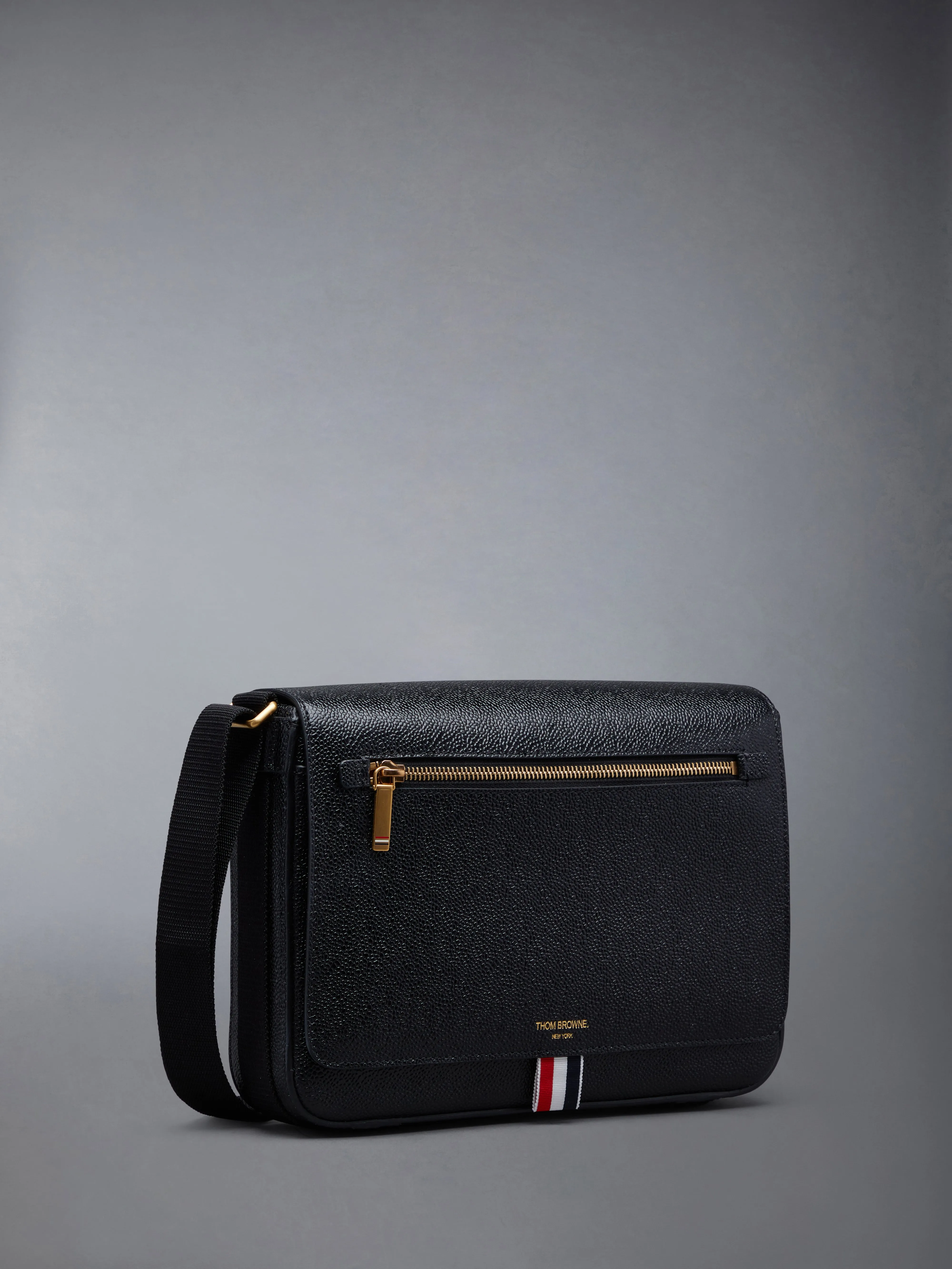 PEBBLE GRAIN REPORTER BAG sold by Thom Browne product image thumbnail 2