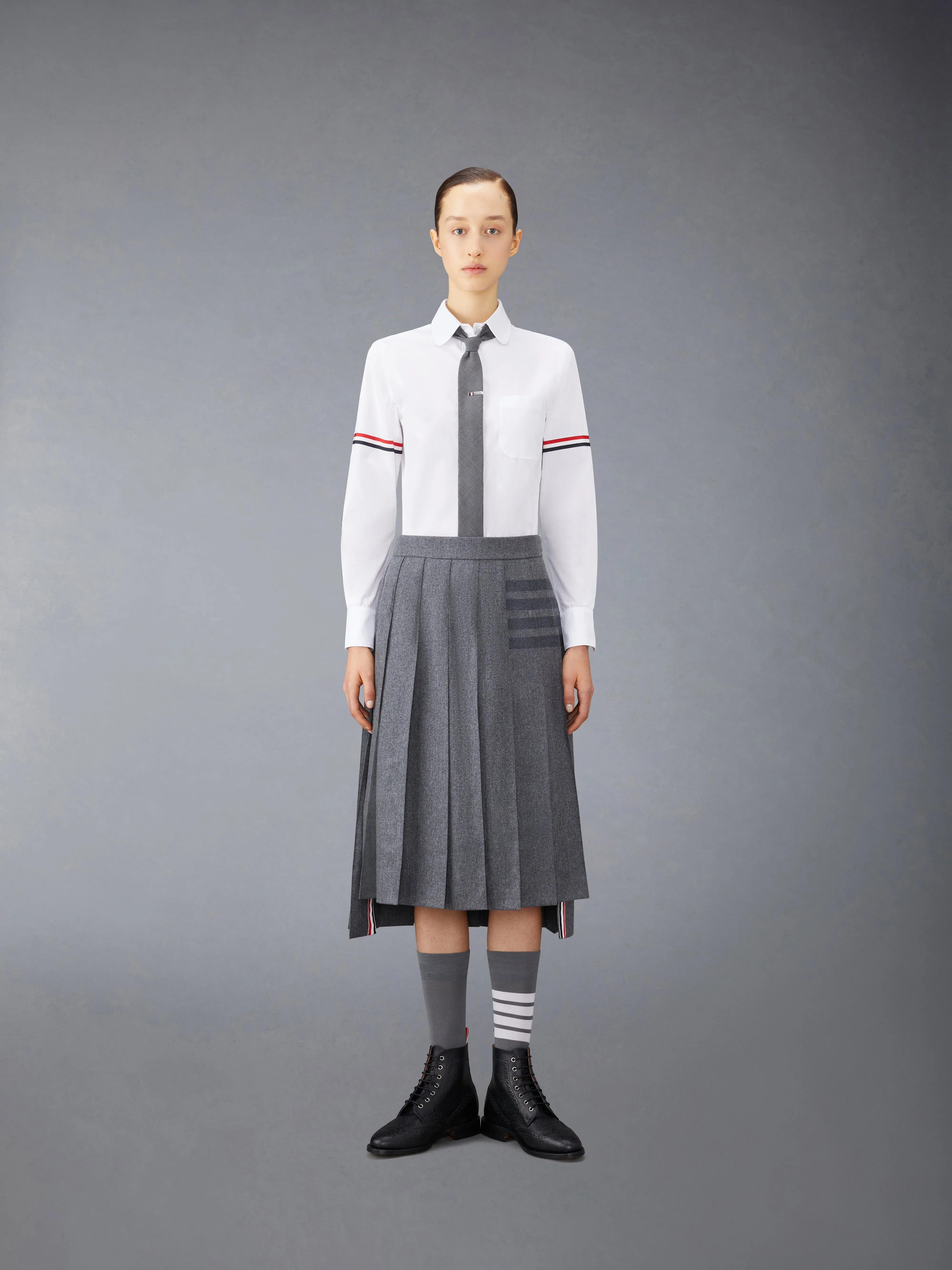 POPLIN ARMBANDS CLASSIC ROUND COLLAR SHIRT sold by Thom Browne product image thumbnail 4