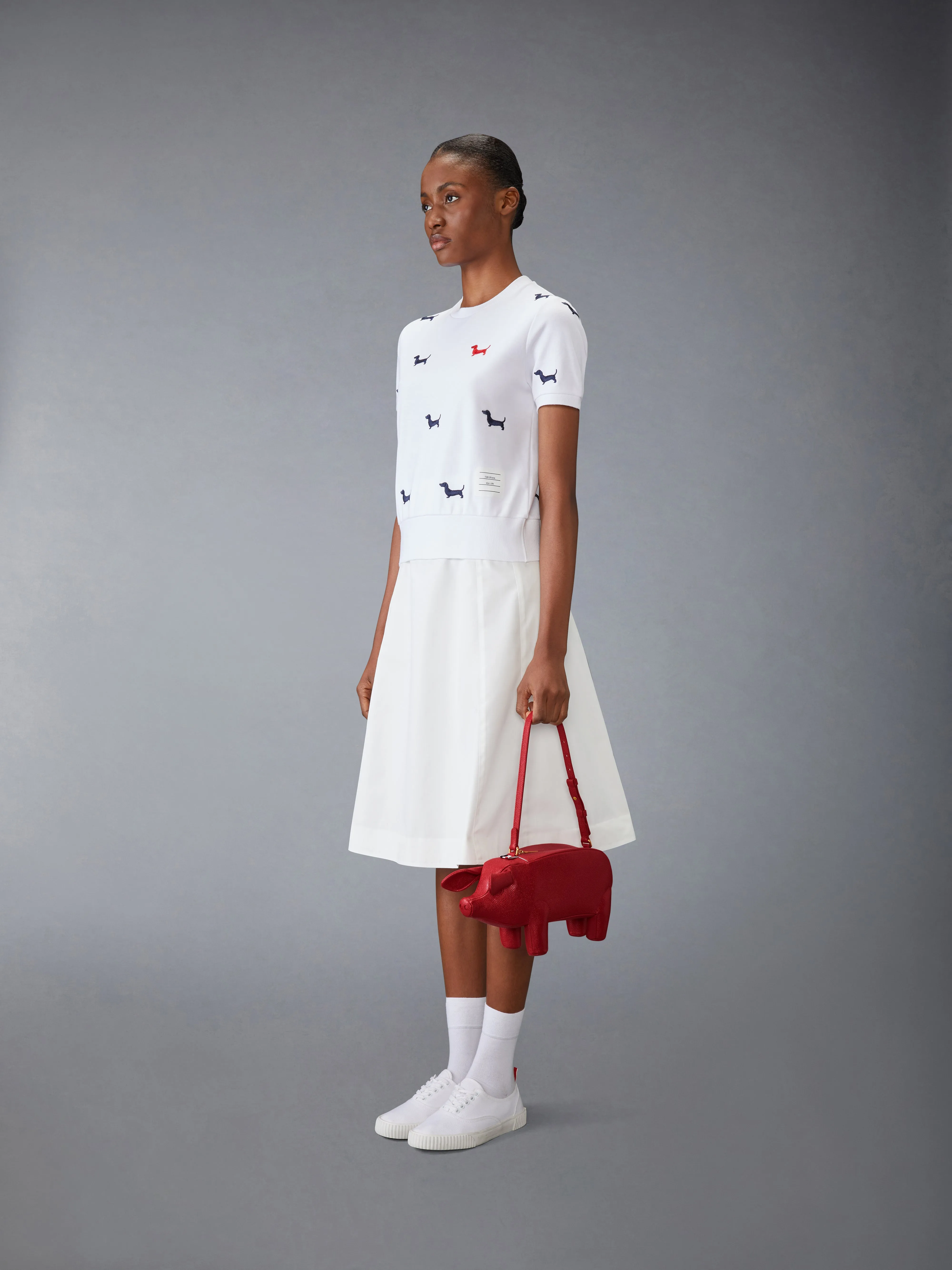 PEBBLE GRAIN PIG BAGUETTE BAG sold by Thom Browne product image thumbnail 4