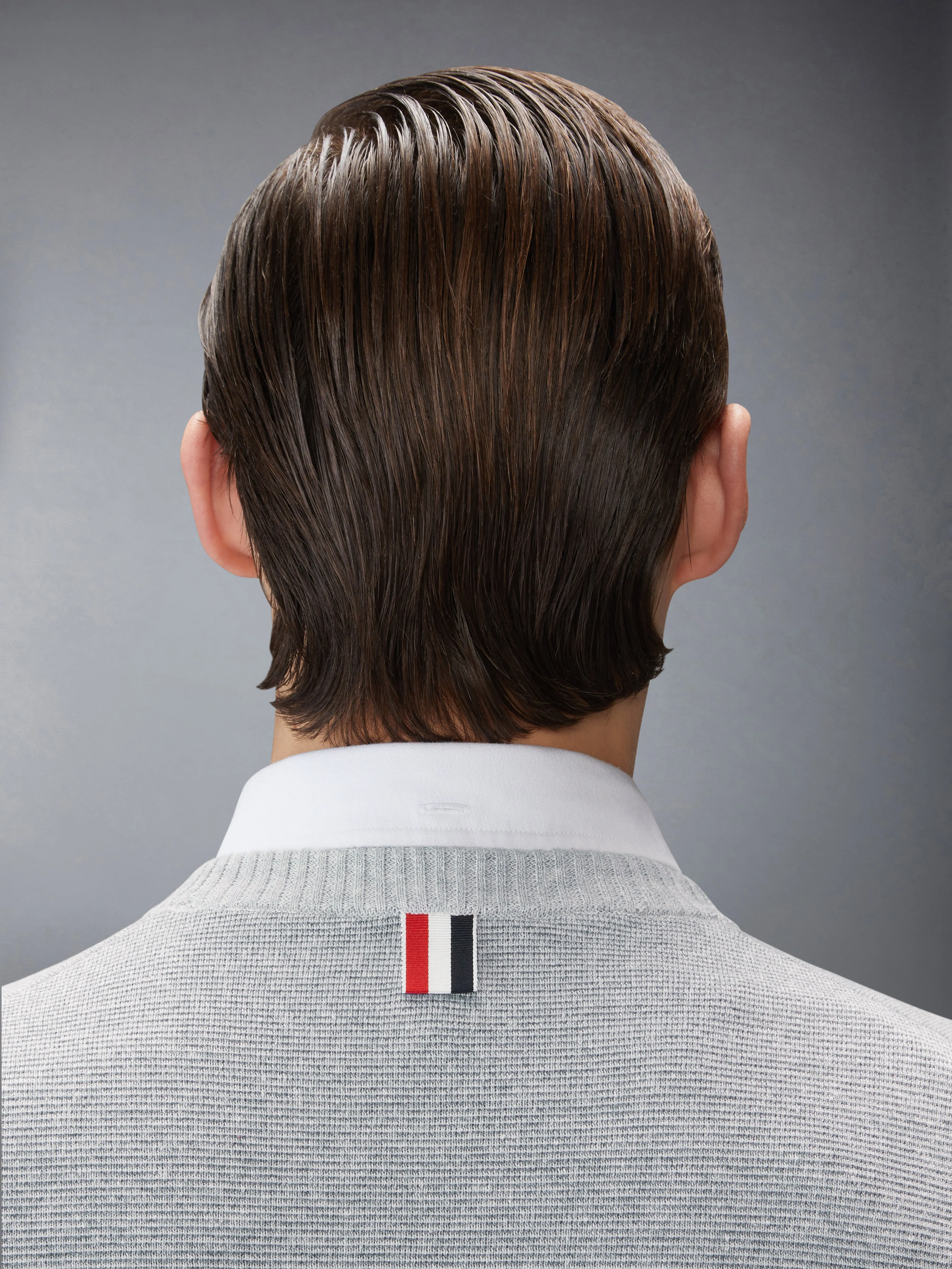 TEXTURED STRIPED STITCH 4-BAR RELAXED FIT V NECK PULLOVER sold by Thom Browne product image thumbnail 4