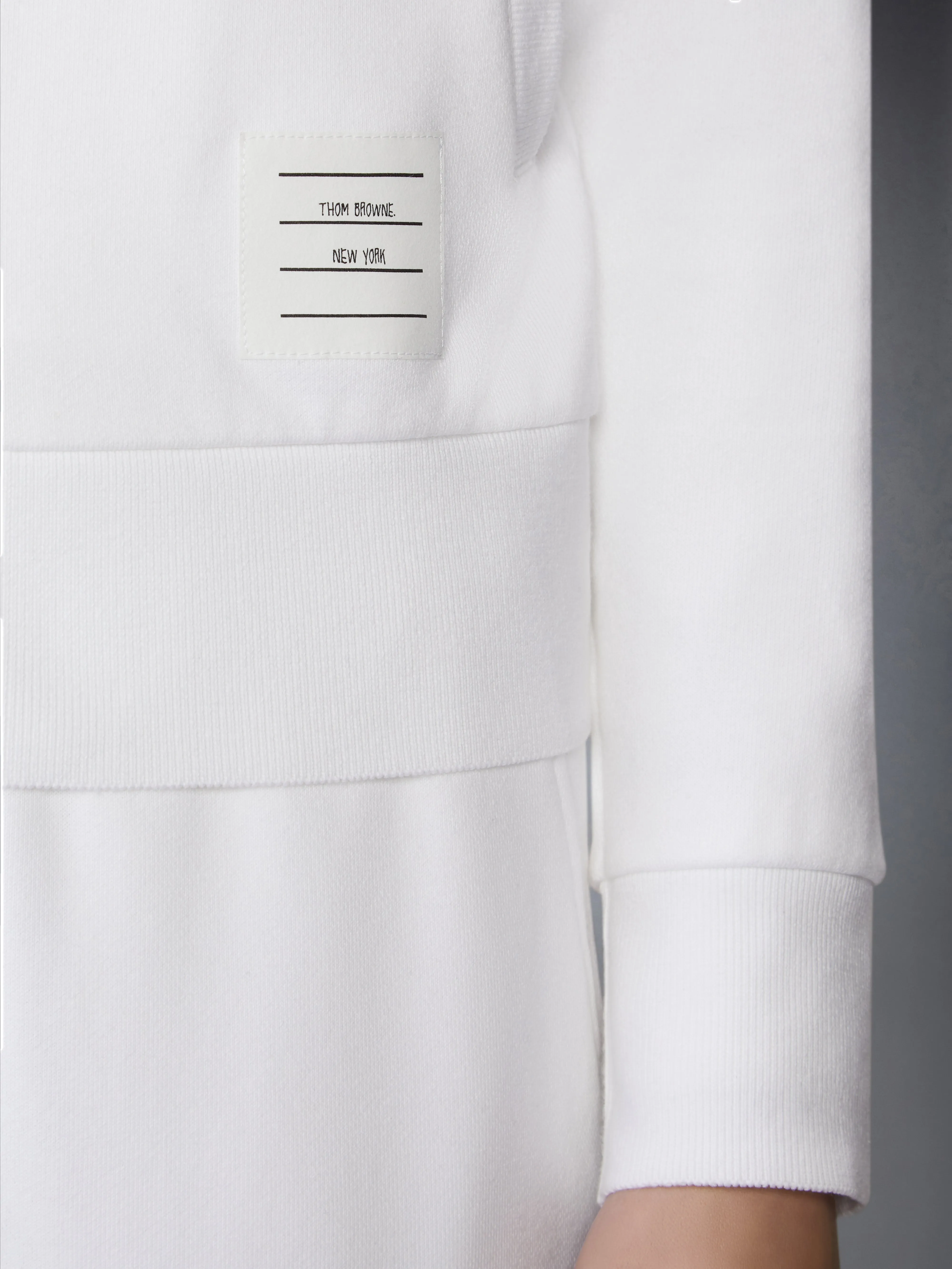 CLASSIC LOOPBACK 4-BAR ZIP UP HOODIE sold by Thom Browne product image thumbnail 4