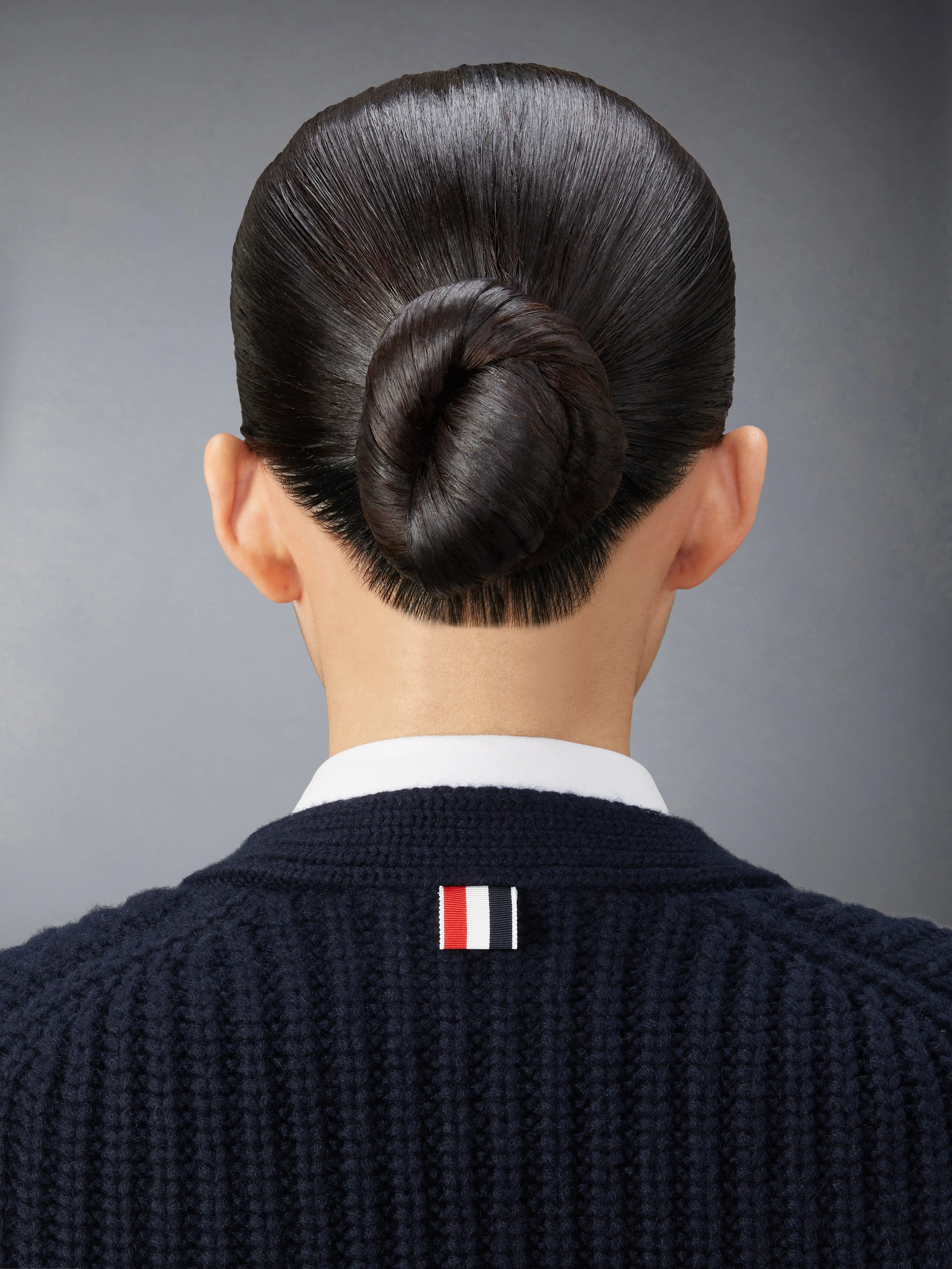 CASHMERE 4-BAR CLASSIC CARDIGAN sold by Thom Browne product image thumbnail 3